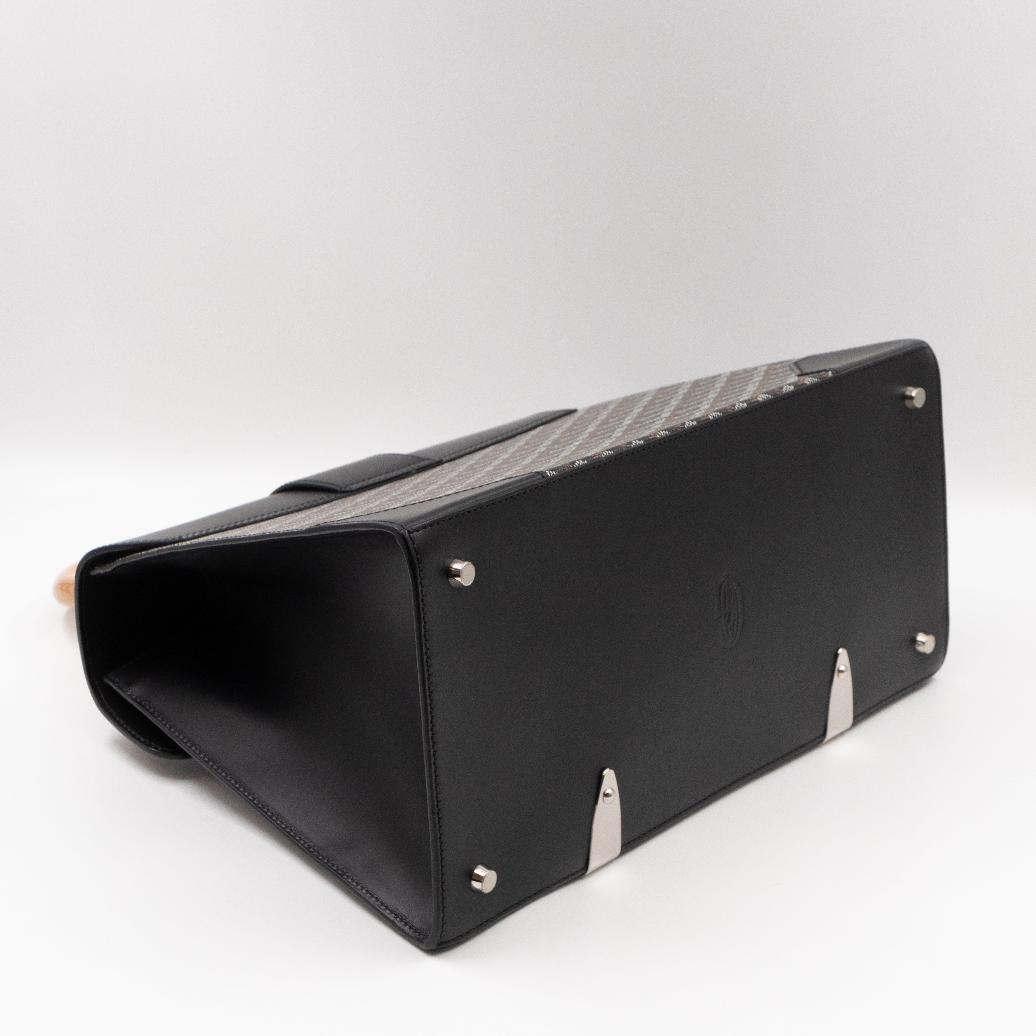 Saigon MM Black Goyardine Canvas