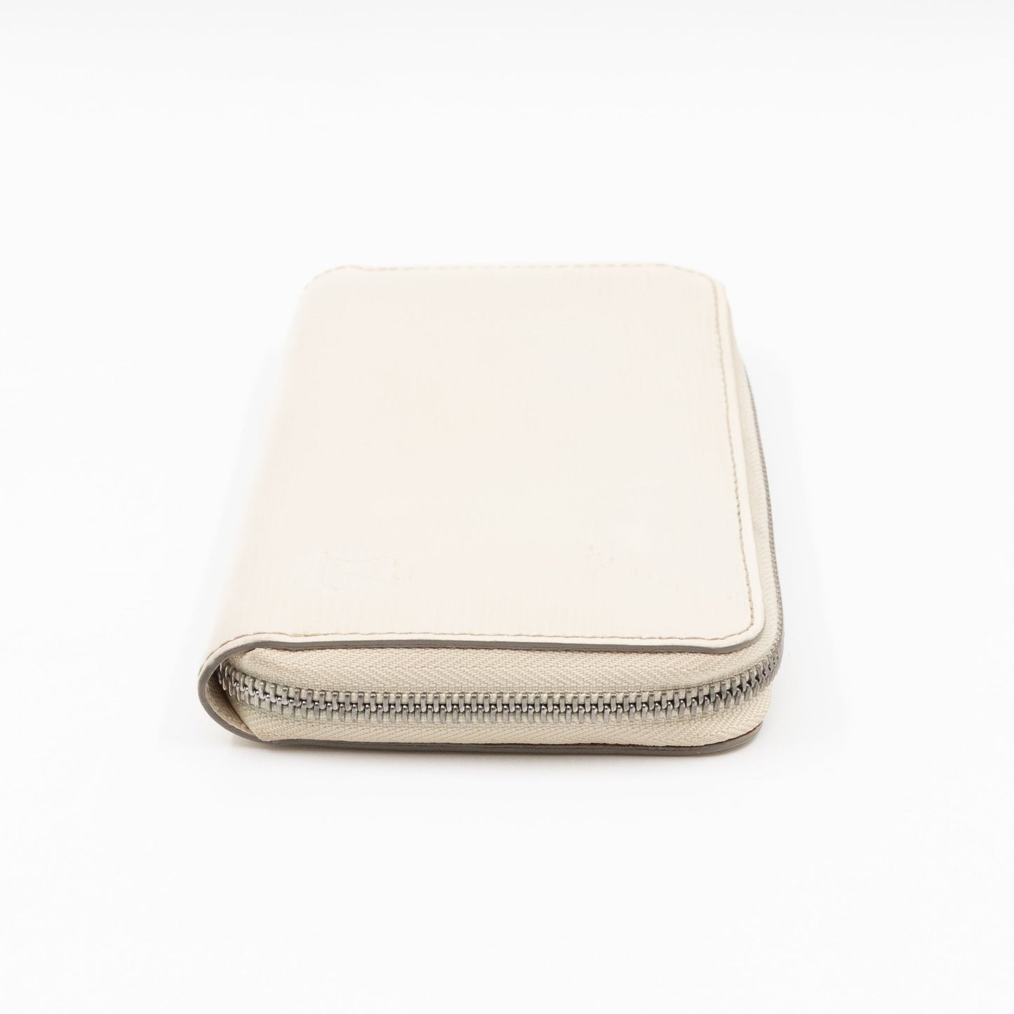 Zippy Wallet Ivory Epi Leather