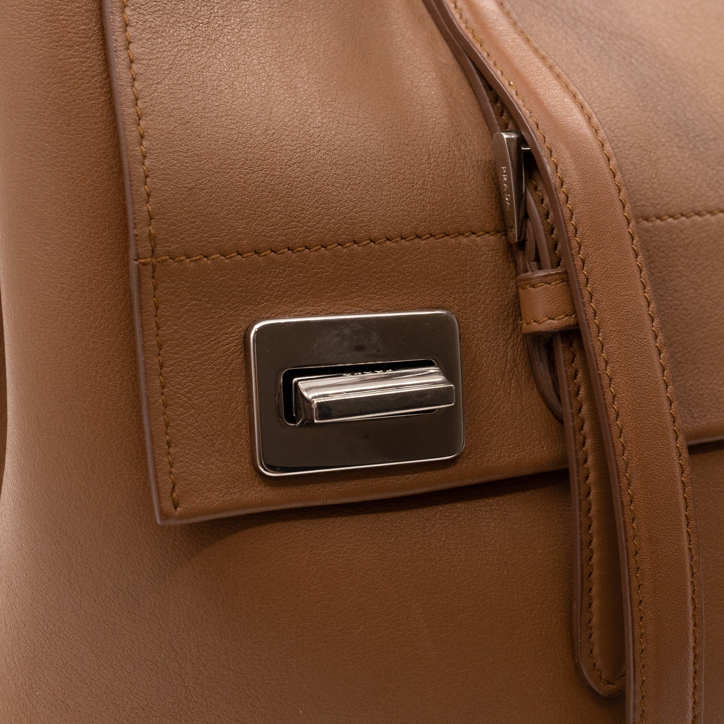 Flap Tote Bag Brown Vitello Leather