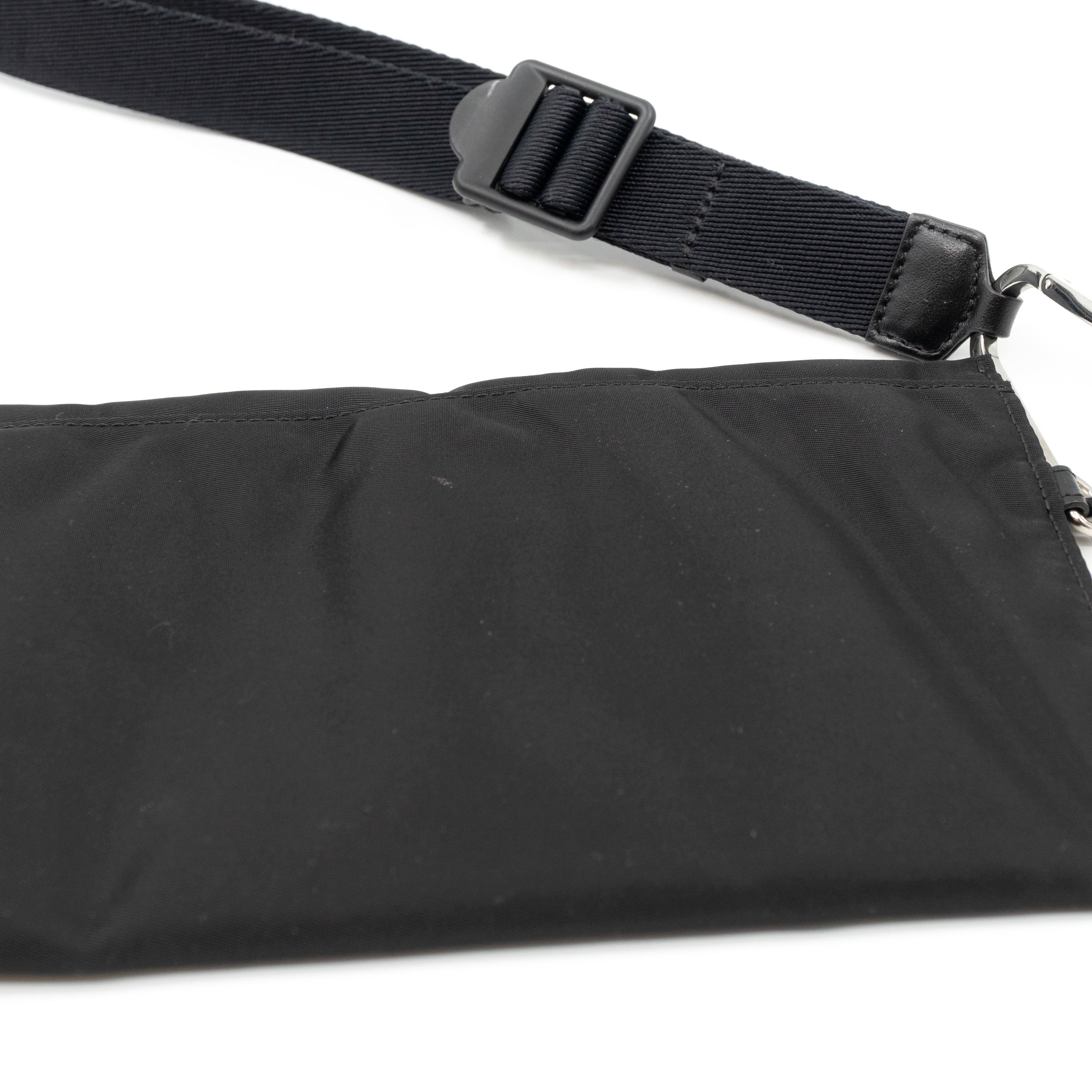 Logo Wrist Pouch Black Nylon