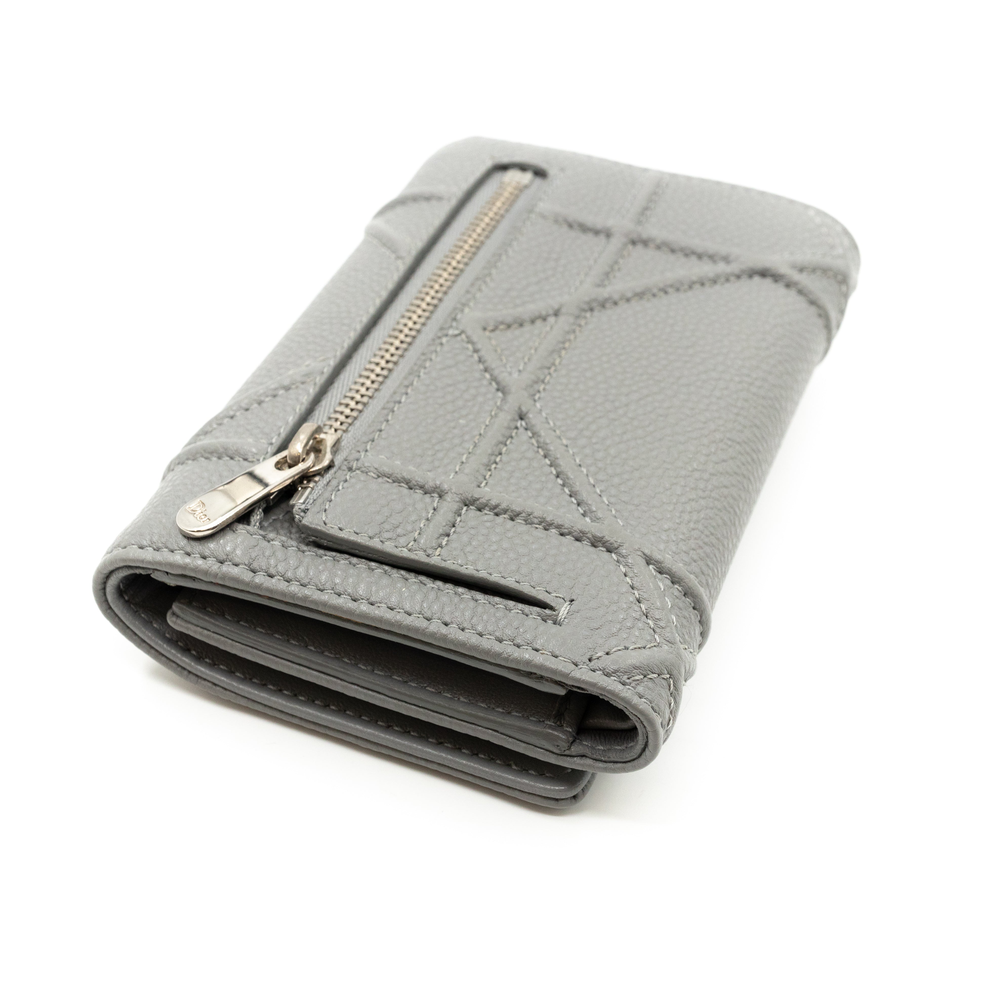 Diorama Elancee Wallet Grey Leather