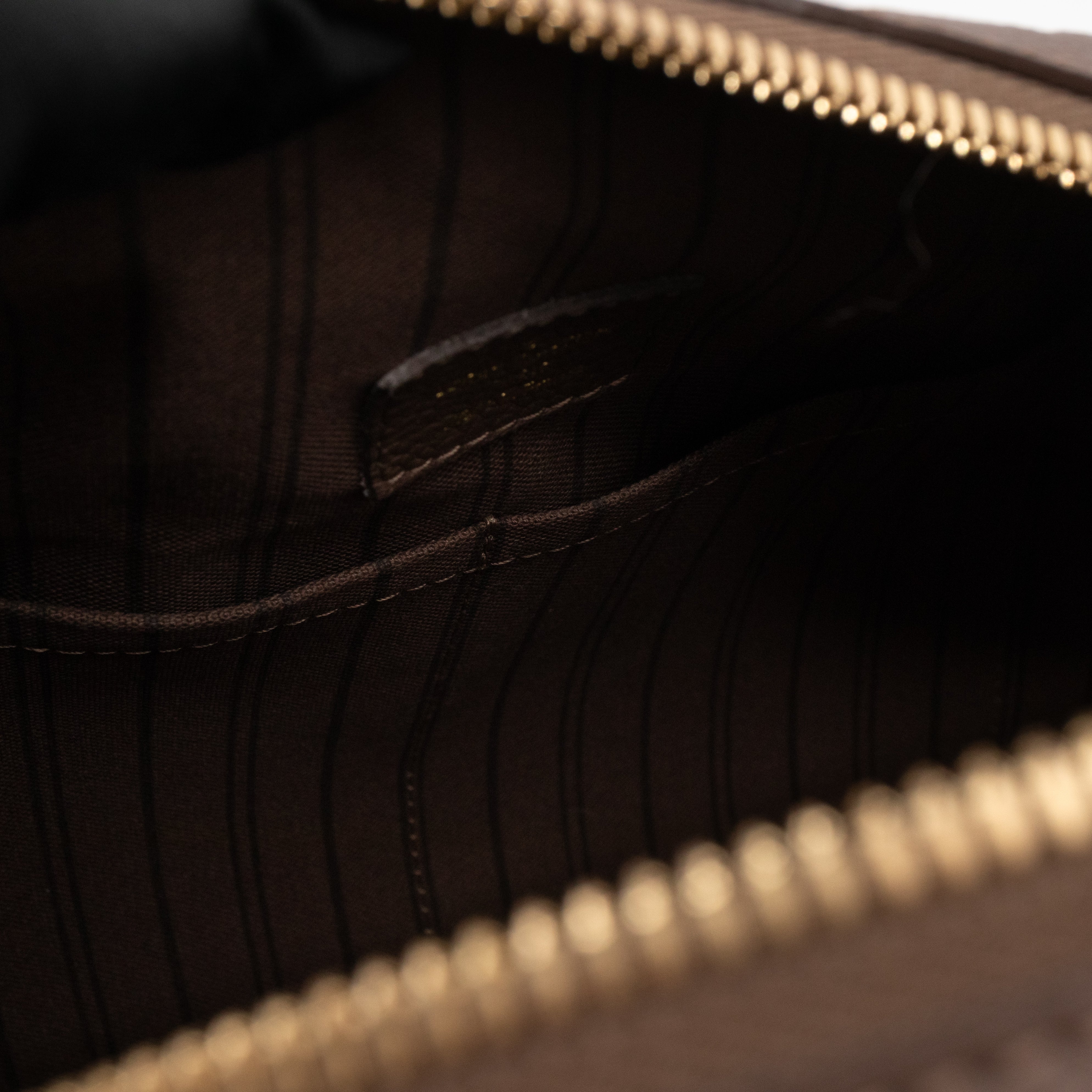 Inspiree Monogram Empreinte Bronze