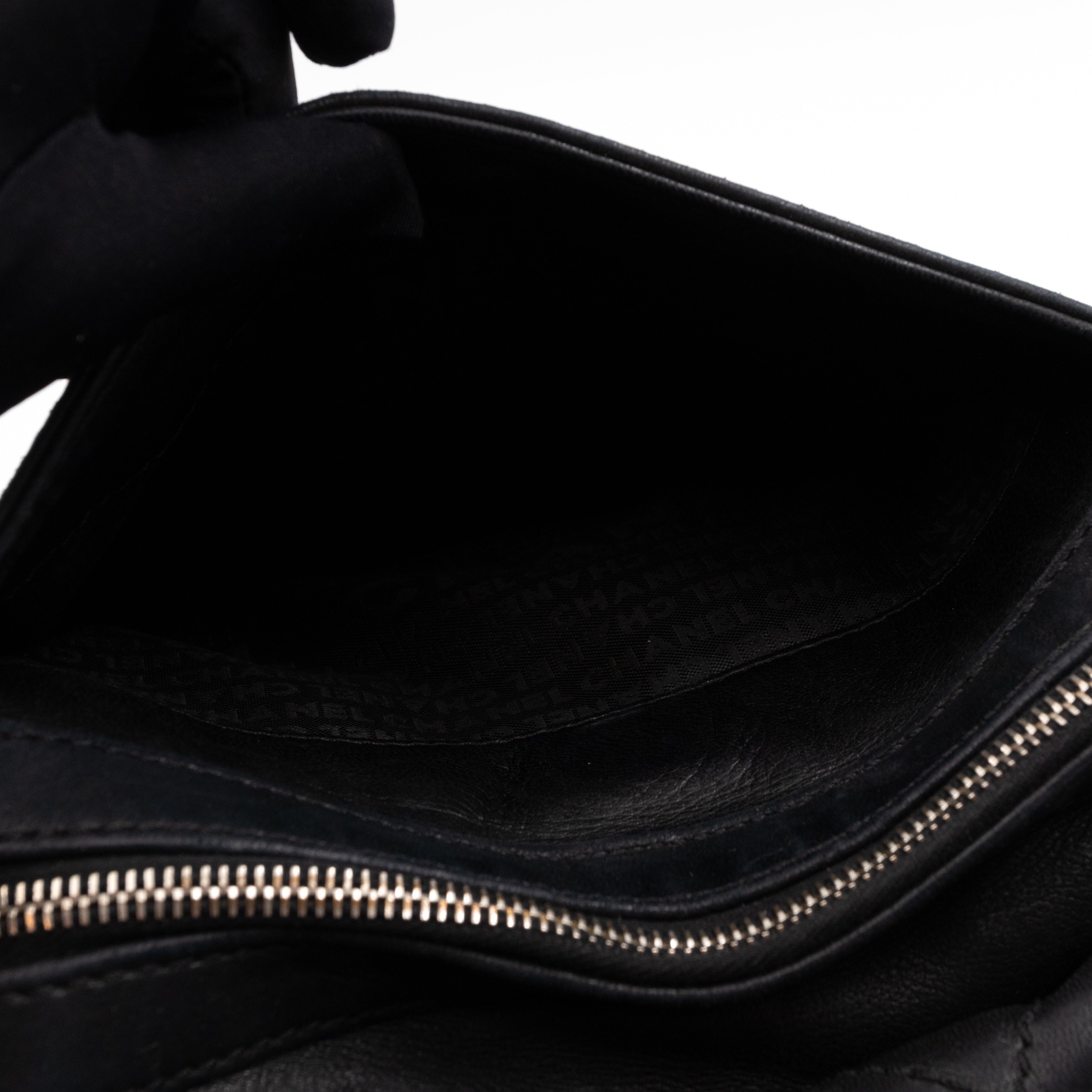 Rock 'n Chic Accordion Bag Black Leather