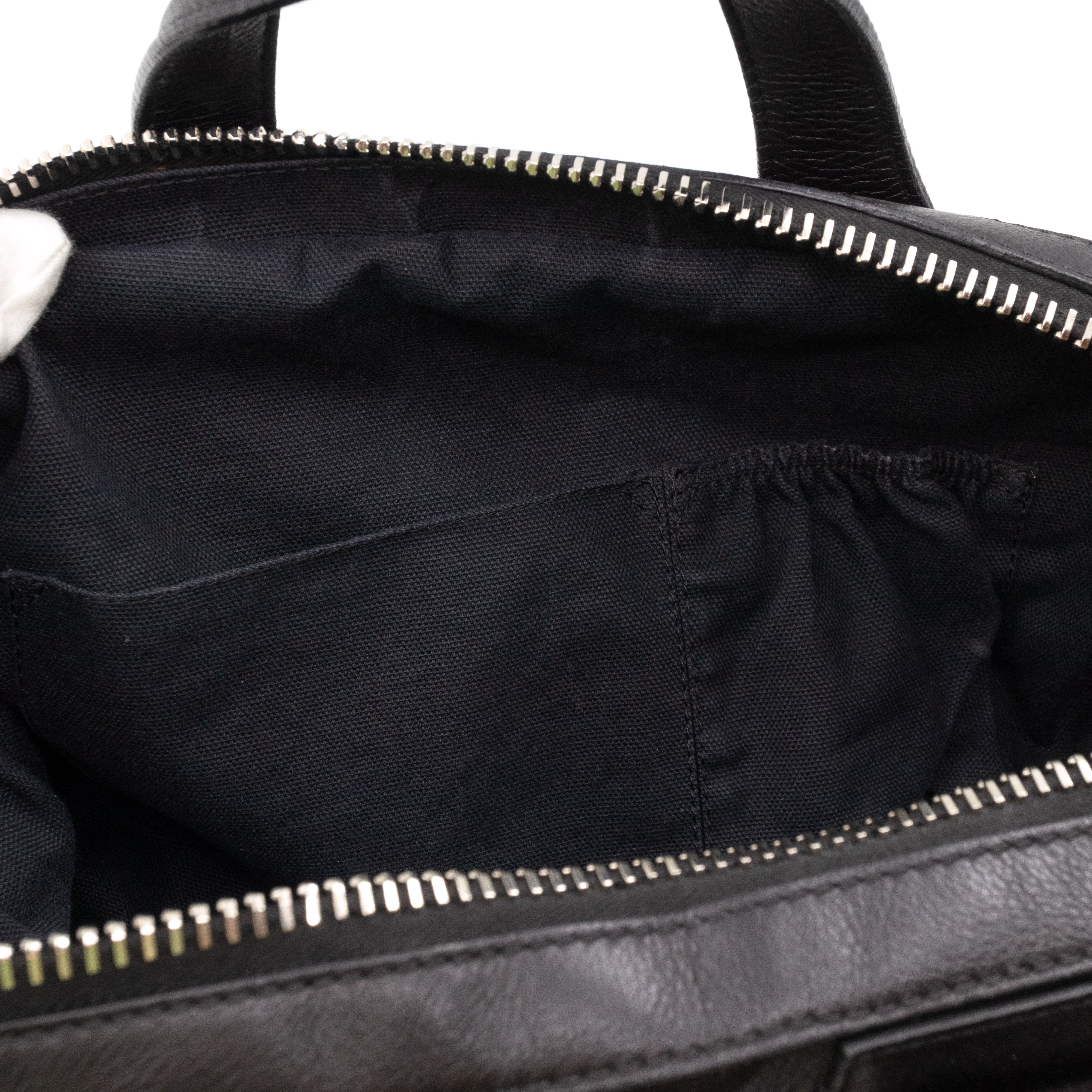 Nightingale Medium Black Leather
