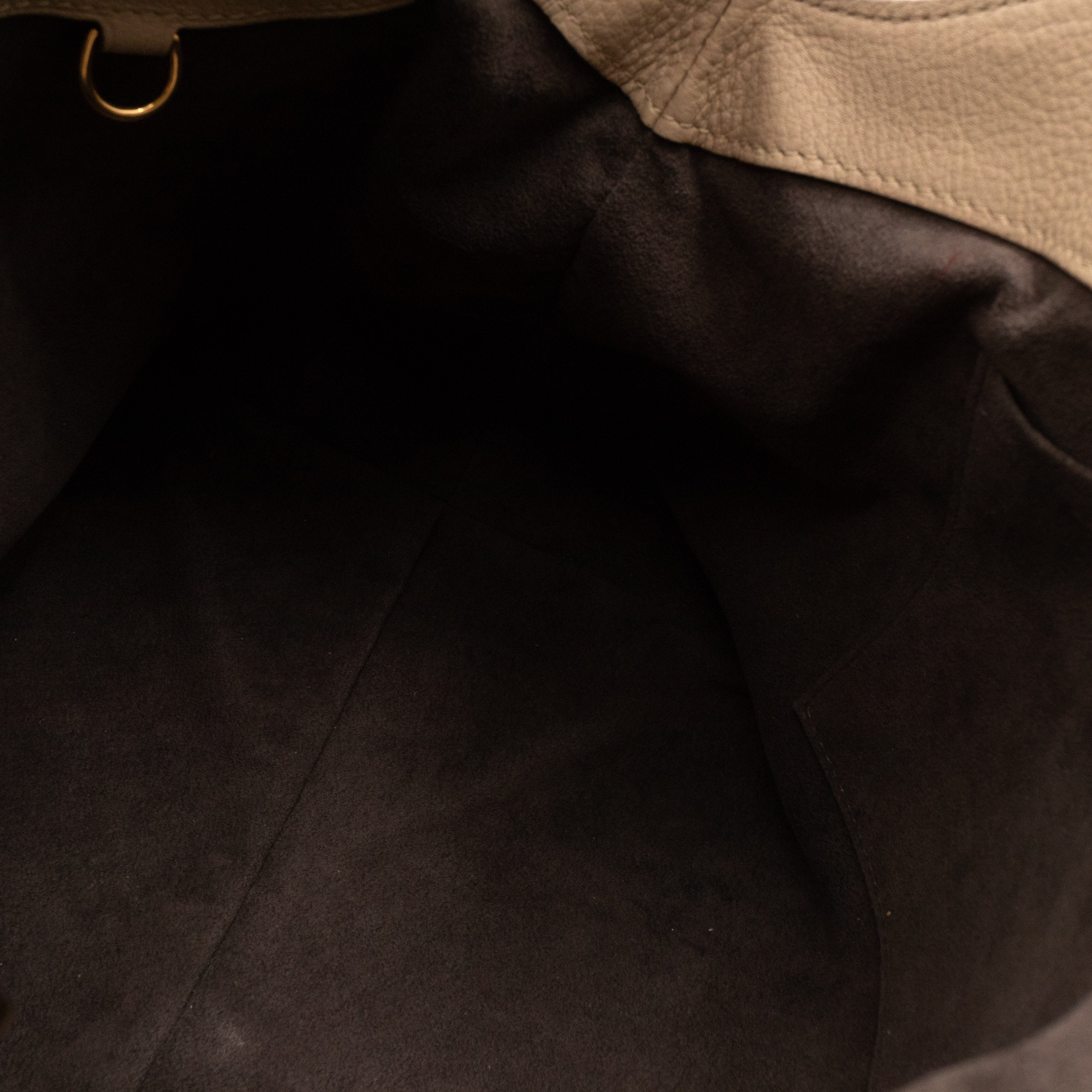 Cirrus PM Beige Mahina Leather