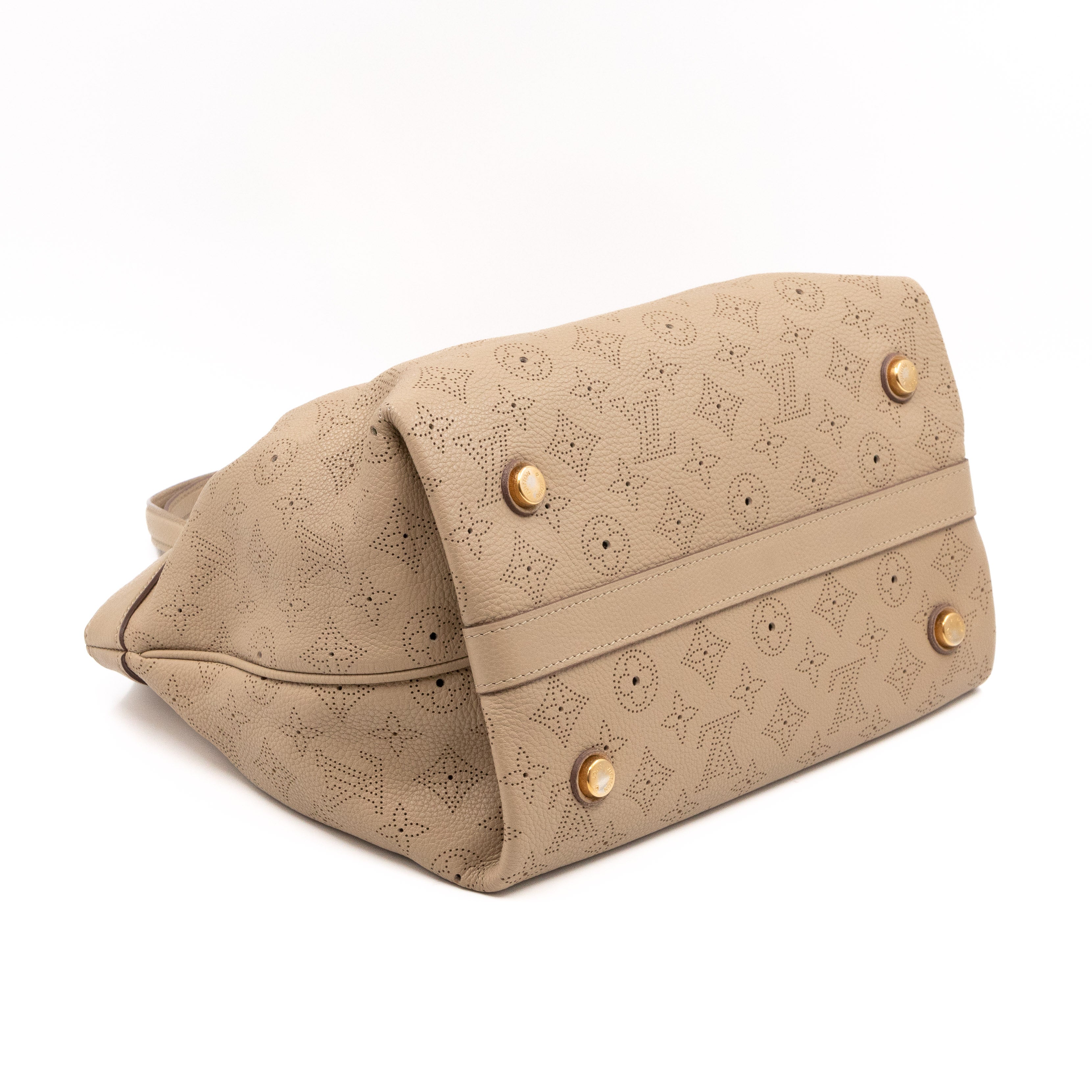 Cirrus PM Beige Mahina Leather