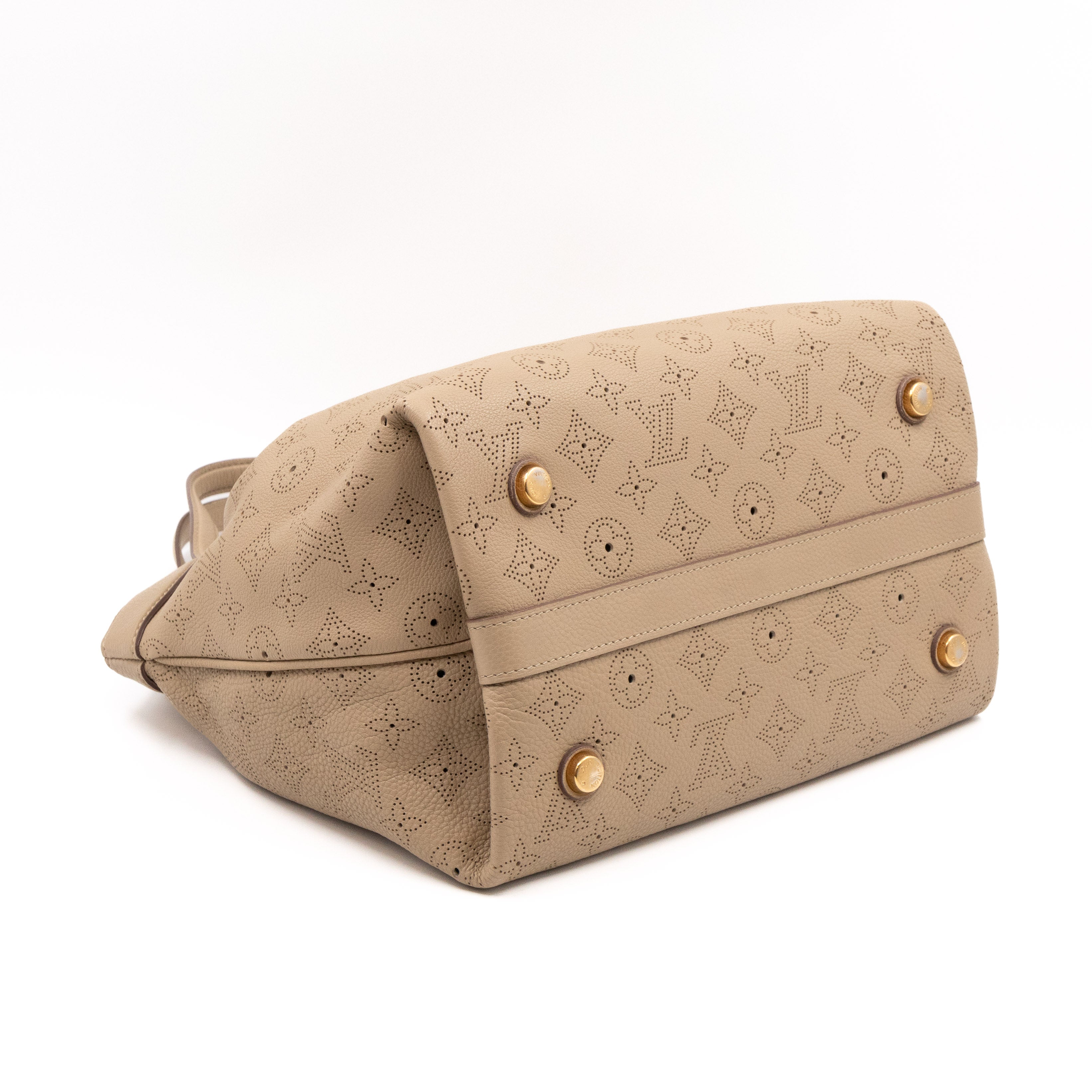 Cirrus PM Beige Mahina Leather