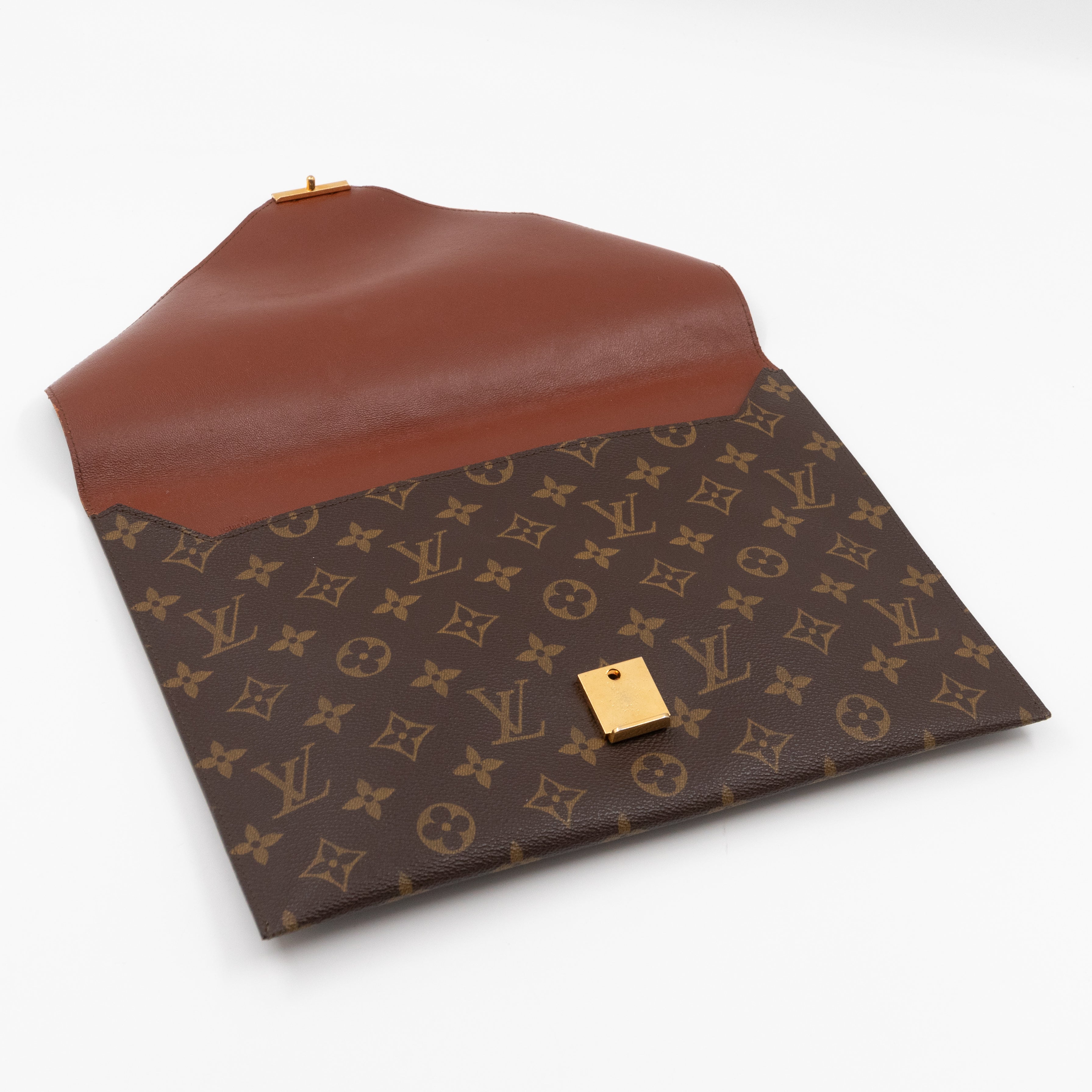 Vintage Poche Plate Monogram