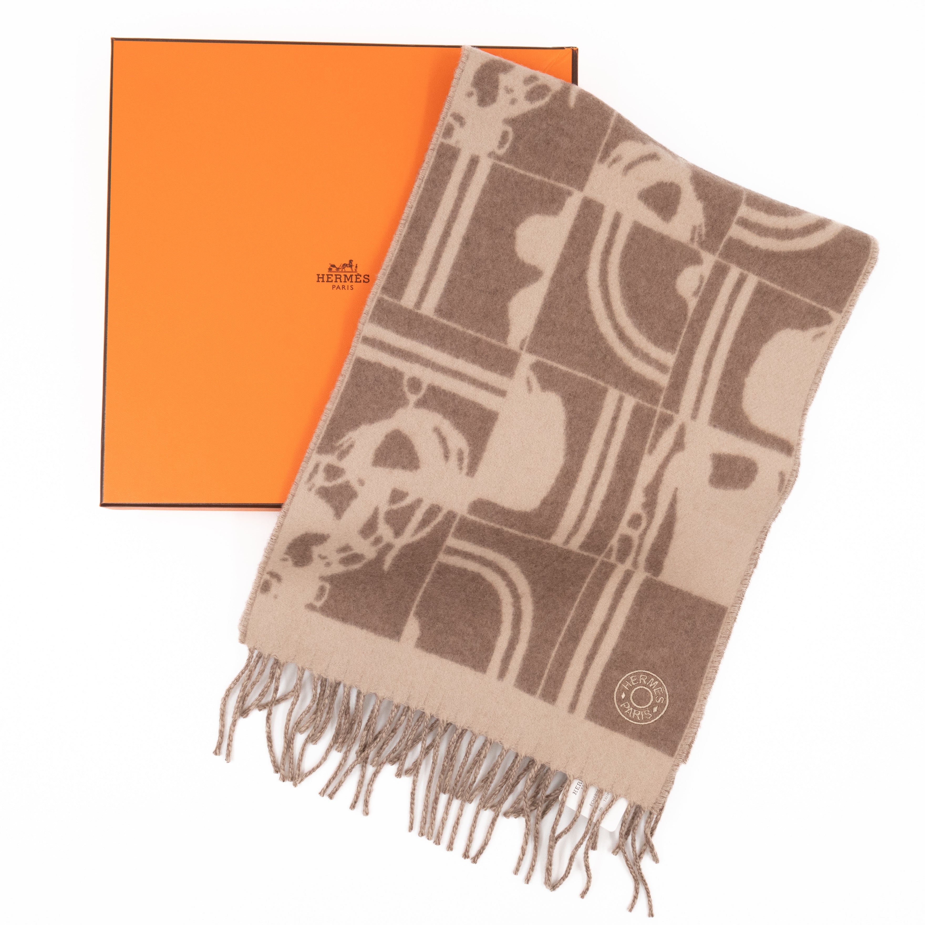 Brides de Gala en Desordre Muffler Cashmere Scarf Taupe Beige
