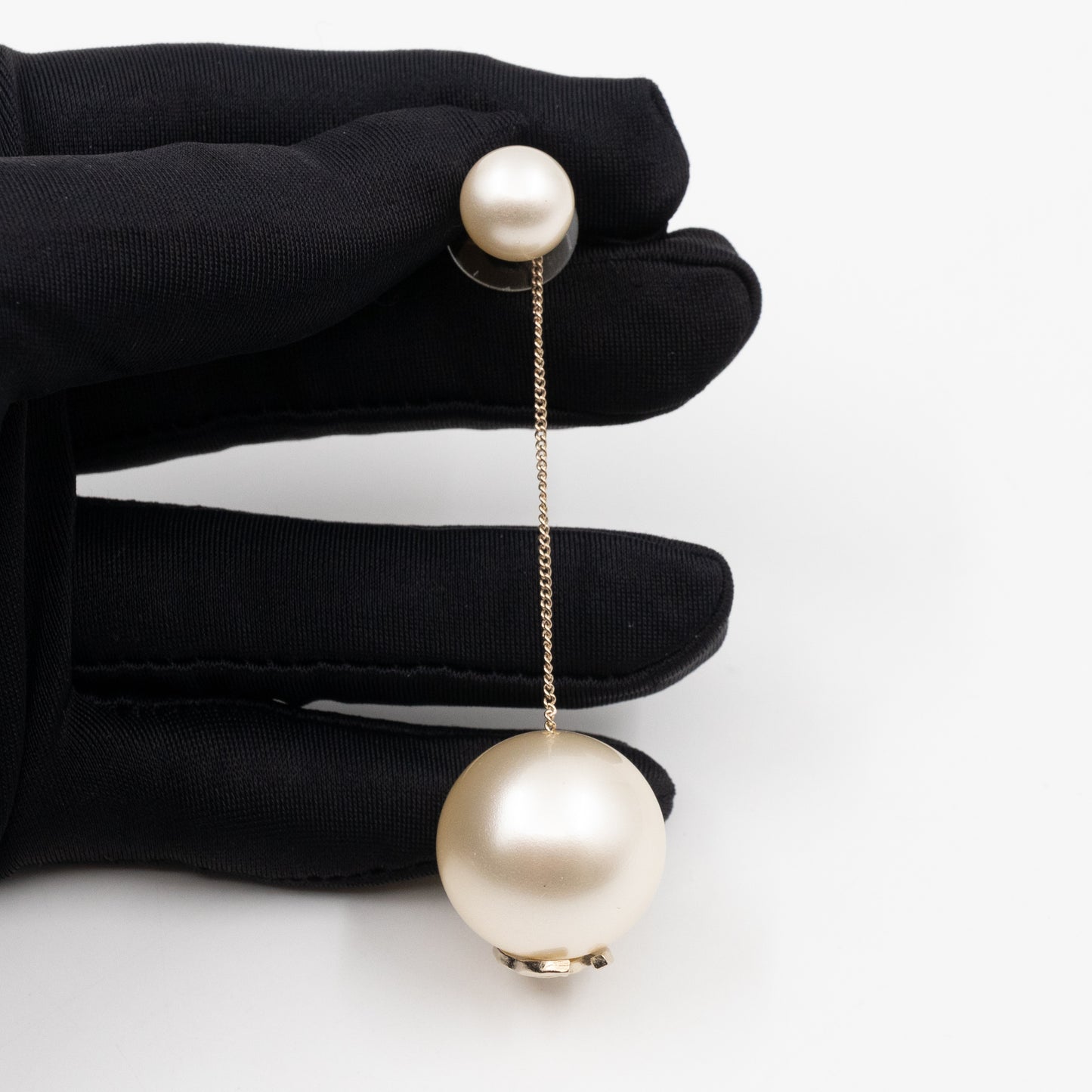 Big Pearl Drop Earrings Light Gold