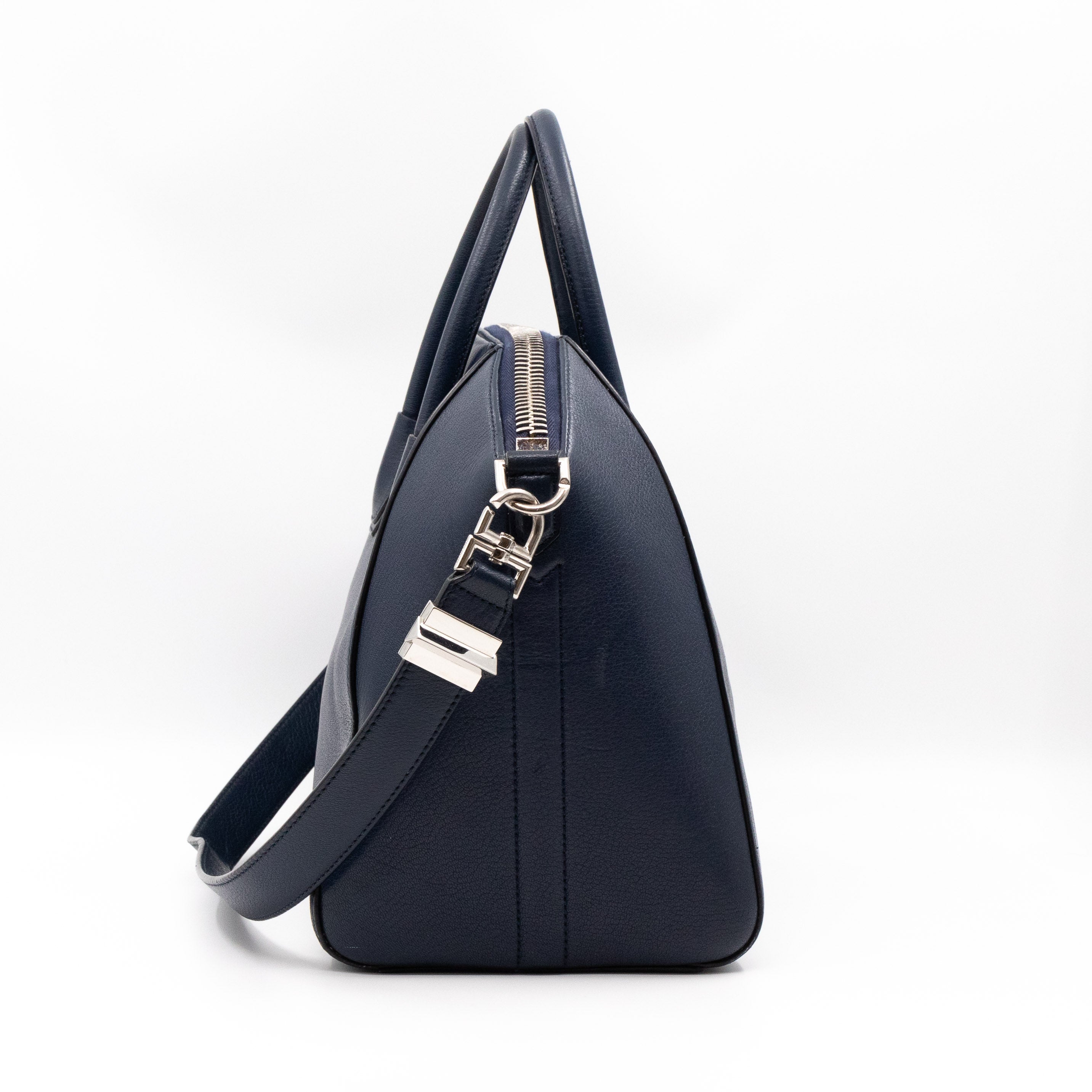 Antigona Medium Night Blue Leather