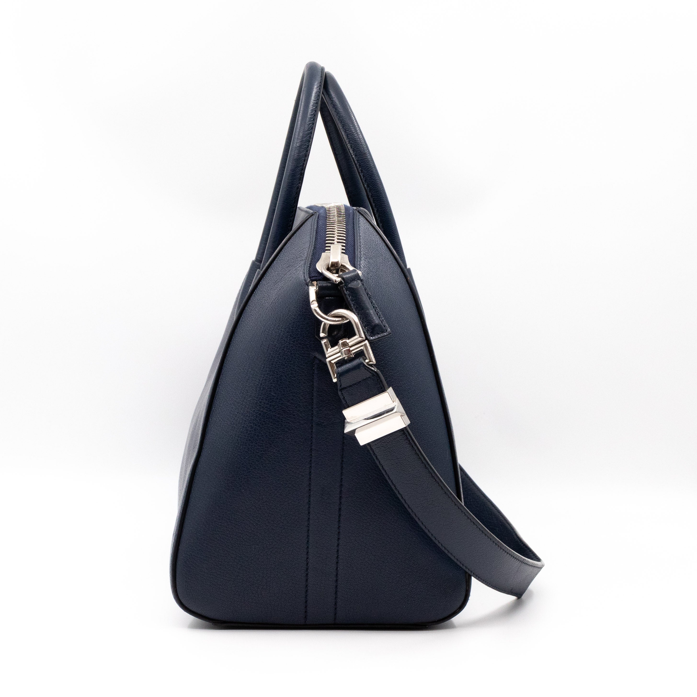 Antigona Medium Night Blue Leather