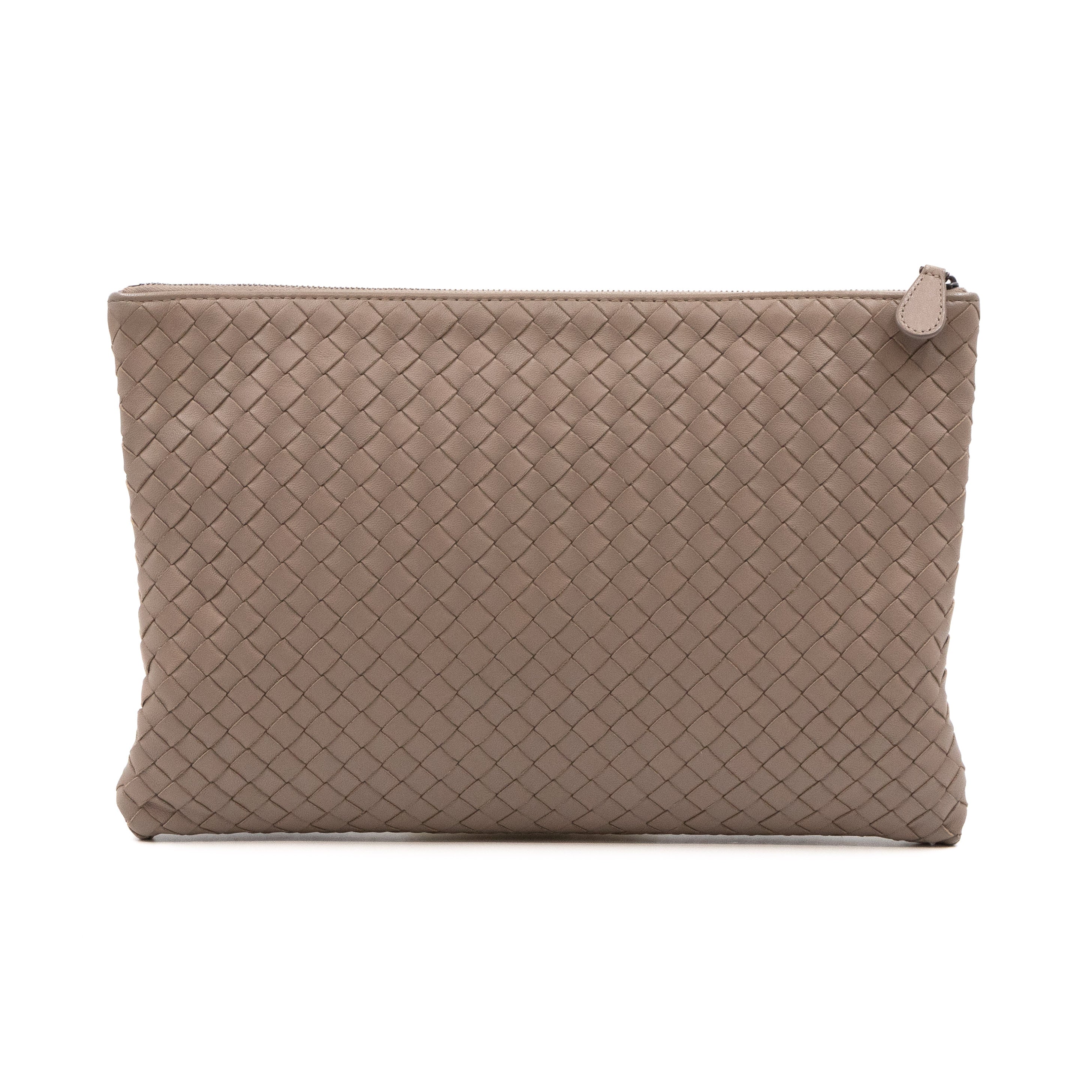 Medium Flat Pouch Intrecciato Greige Leather