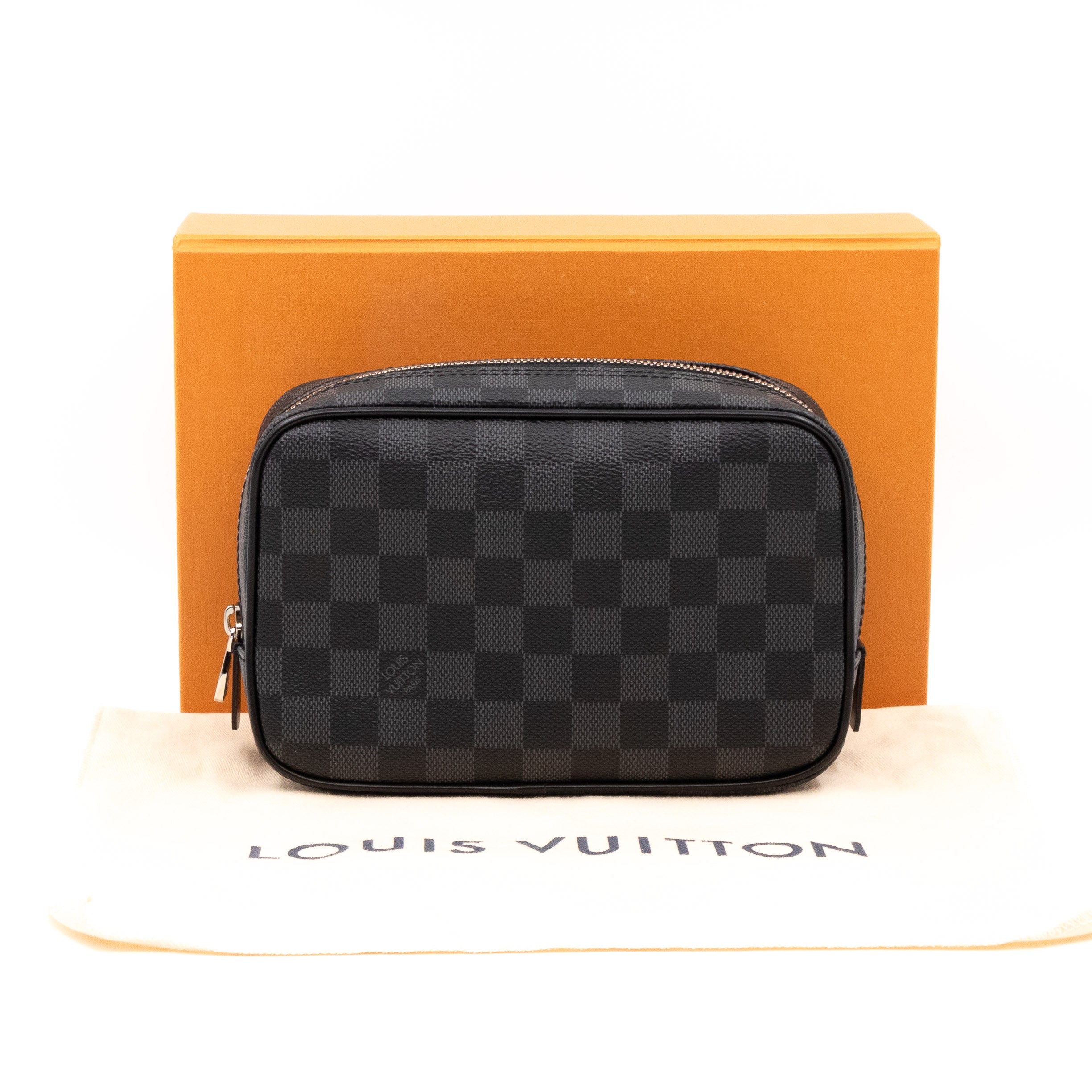 Louis Vuitton Damier Graphite Toilet Pouch PM - Black Travel, Accessories -  LOU796808