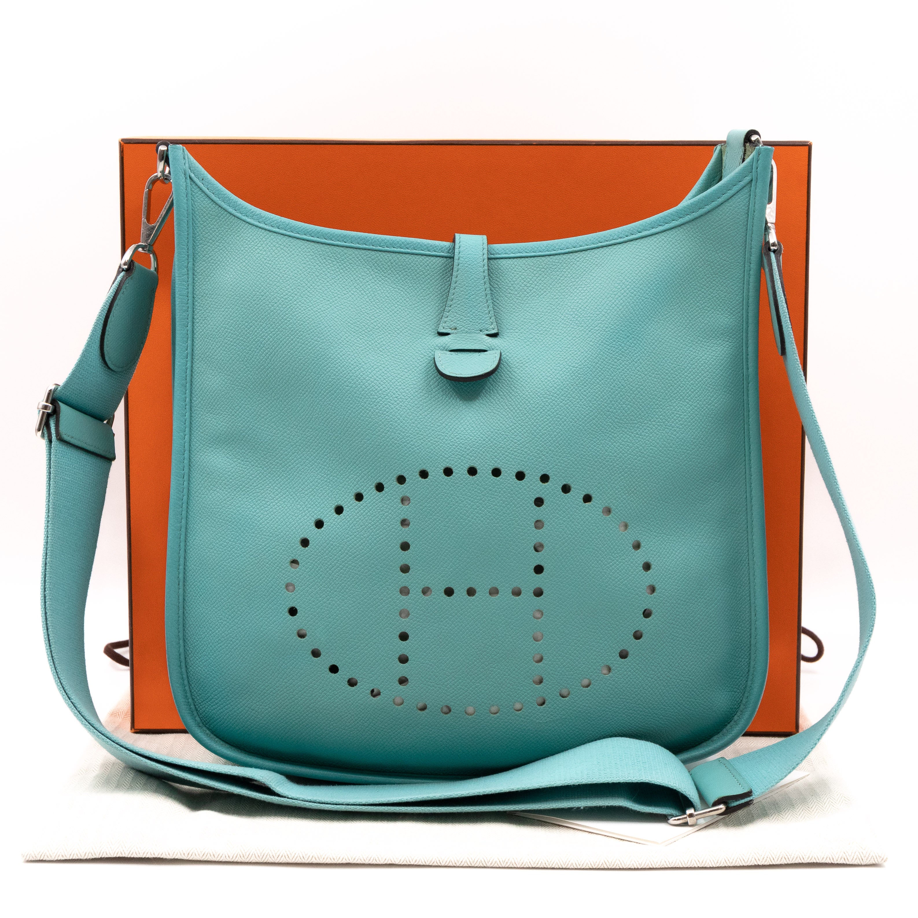 Evelyne III 29 Bleu Atoll