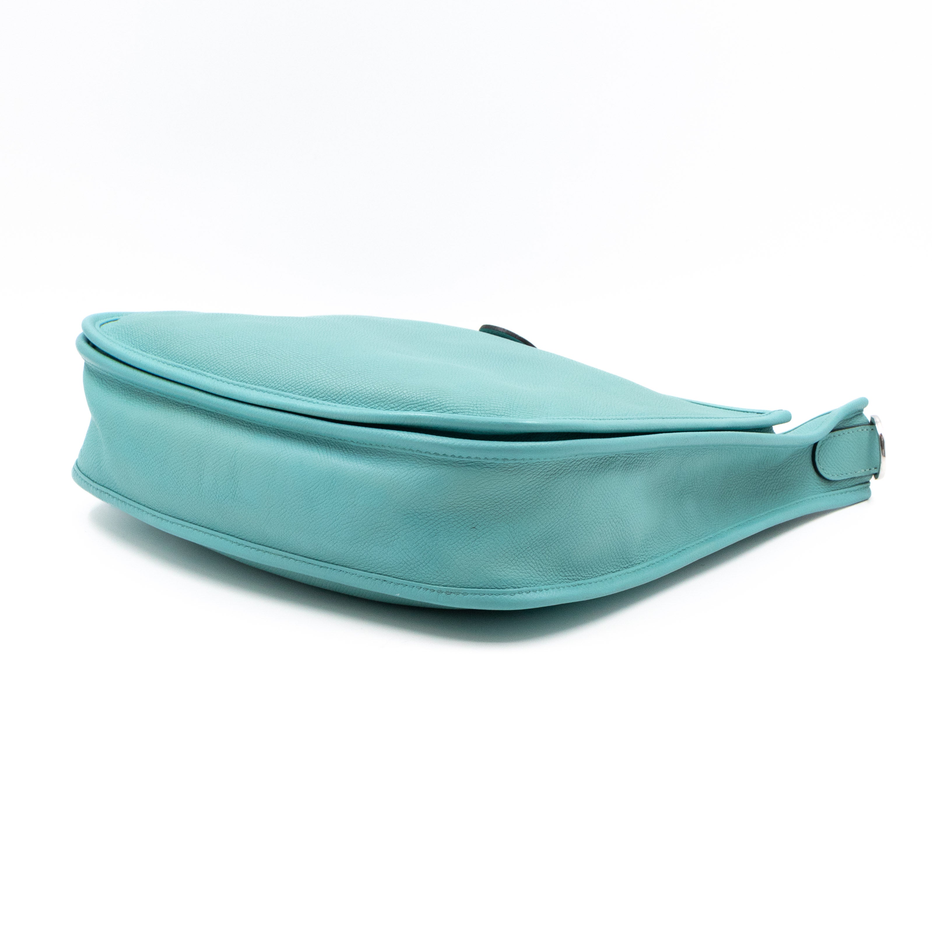 Evelyne III 29 Bleu Atoll