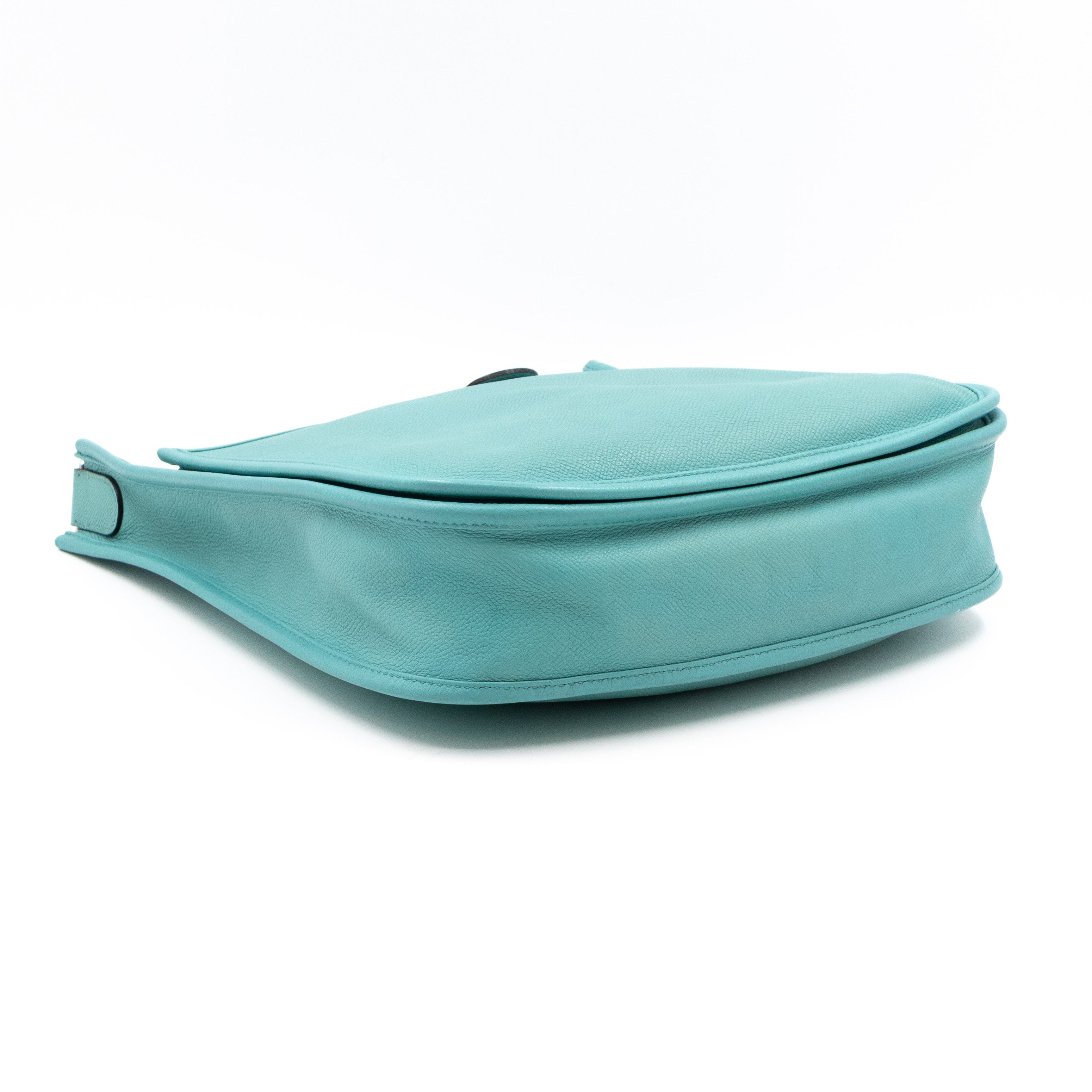 Evelyne III 29 Bleu Atoll