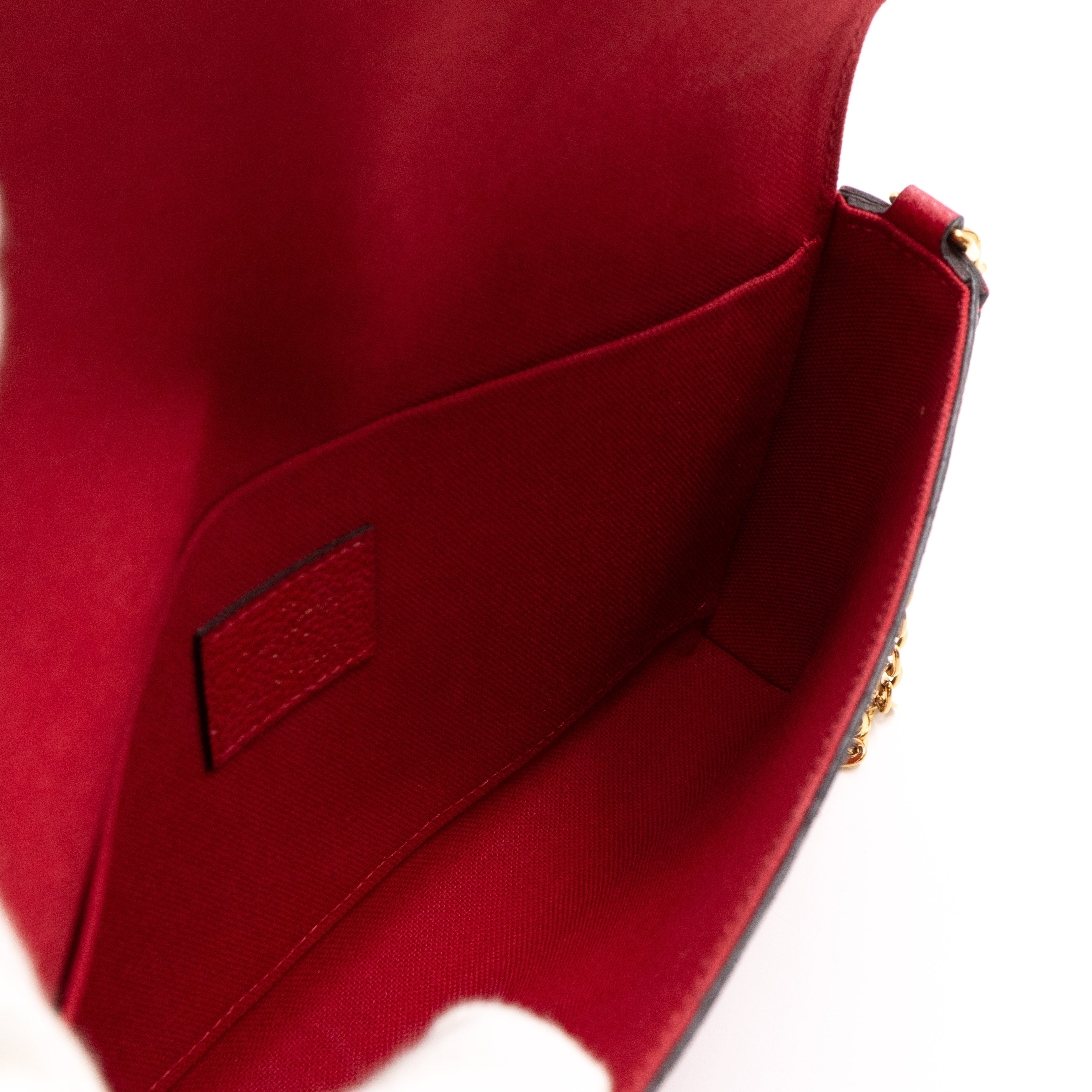 Pochette Felicie Monogram Empreinte Scarlet