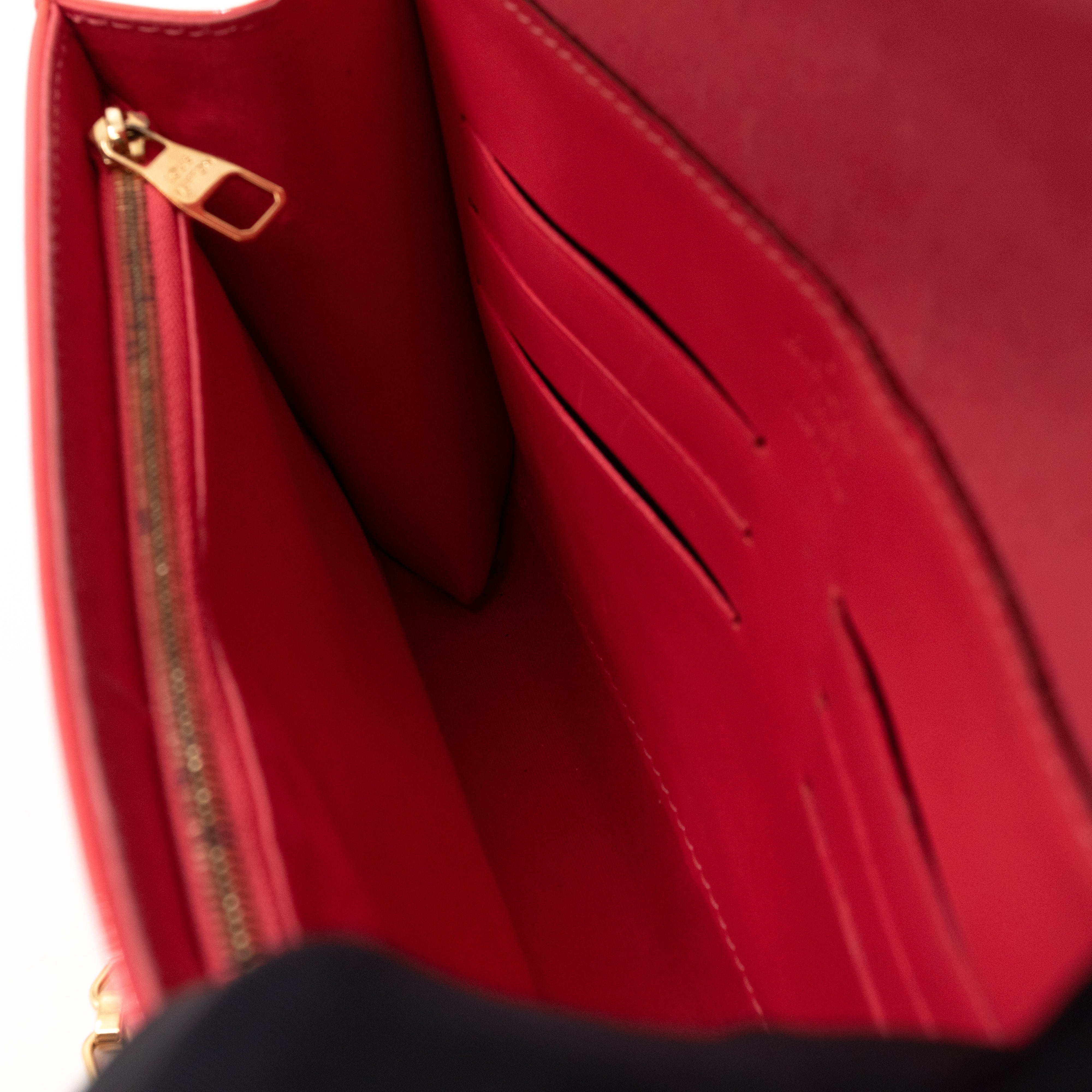 Ana Clutch Vernis Rose Litchi