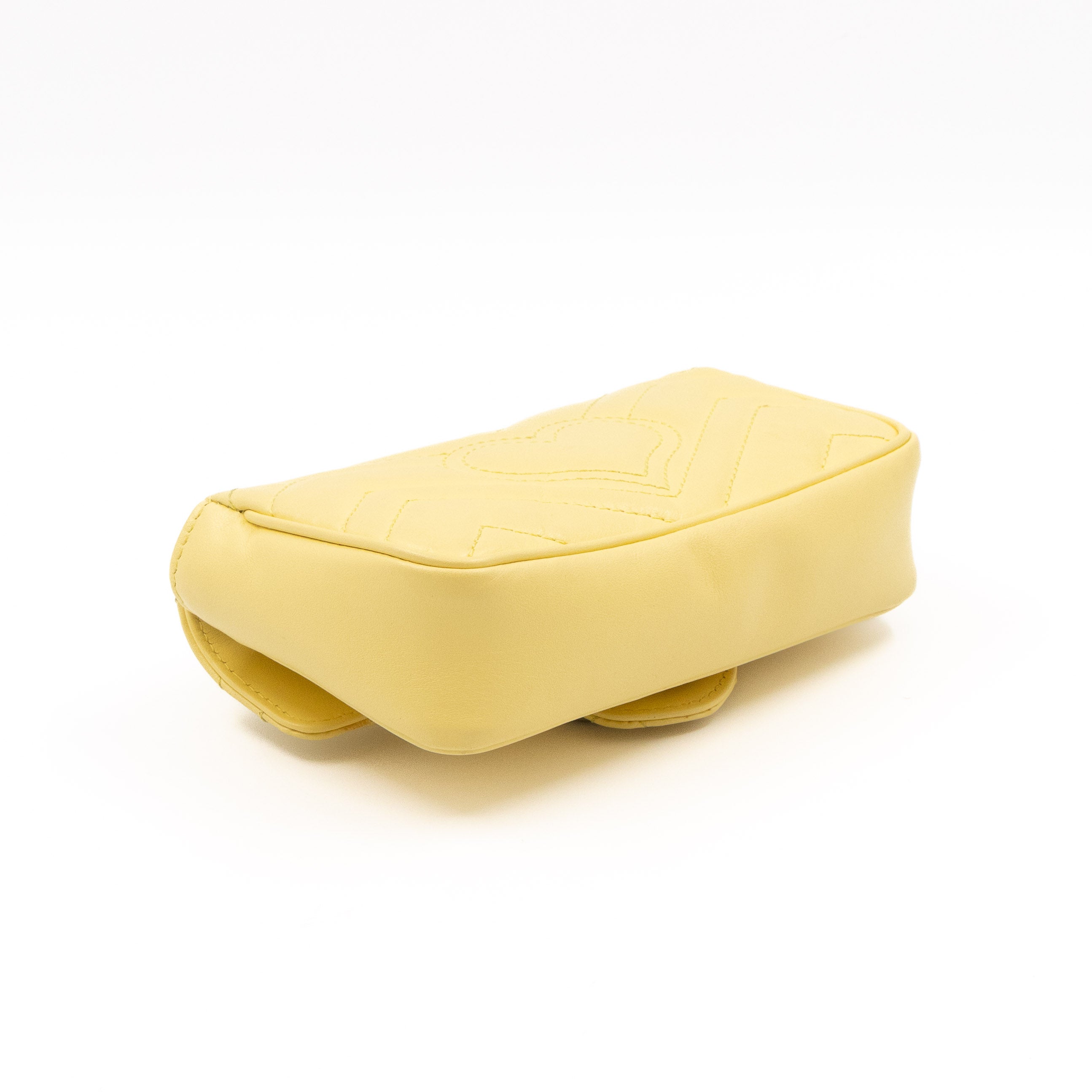 GG Marmont Flap Matelassé Super Mini Yellow