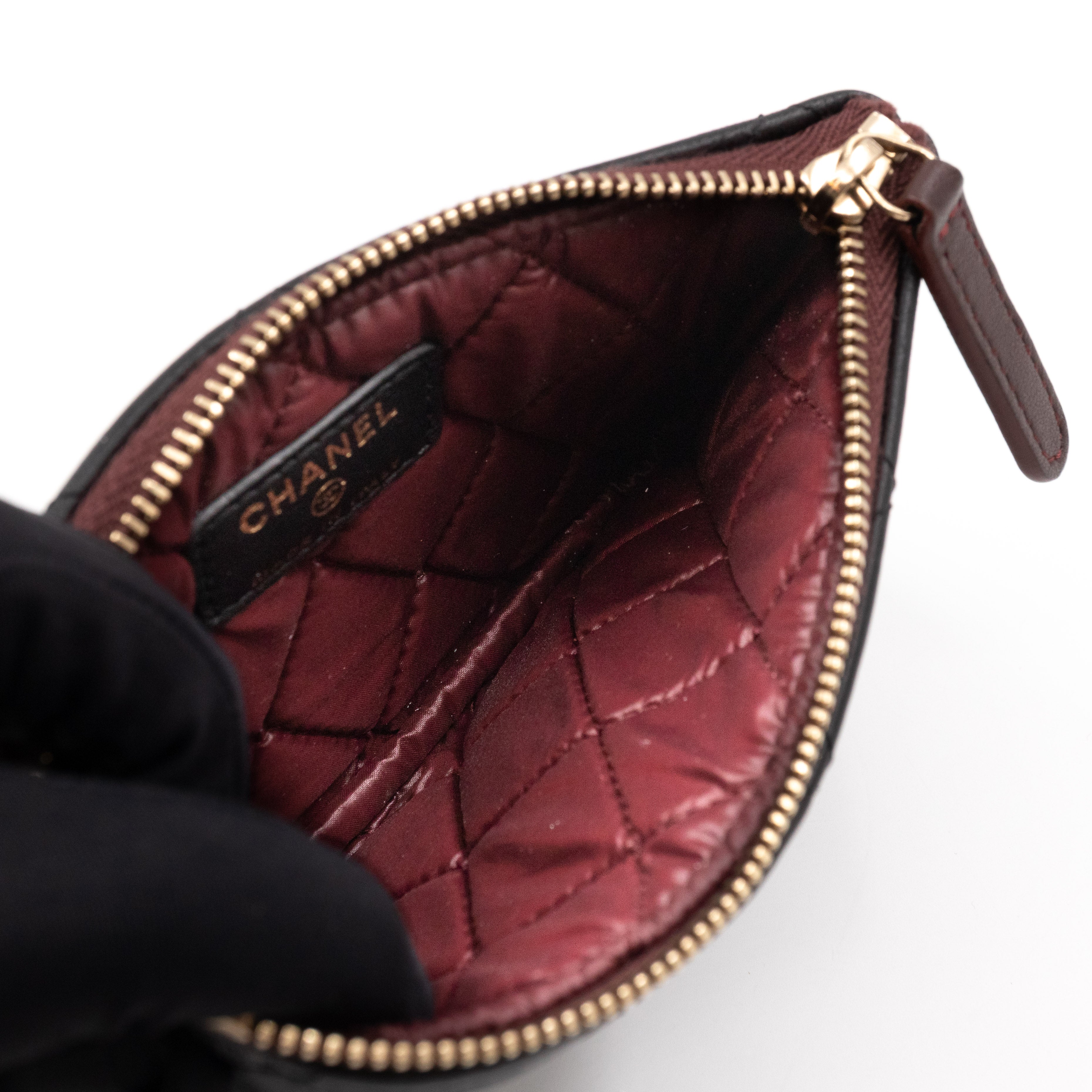 Classic Mini O Case Black Leather