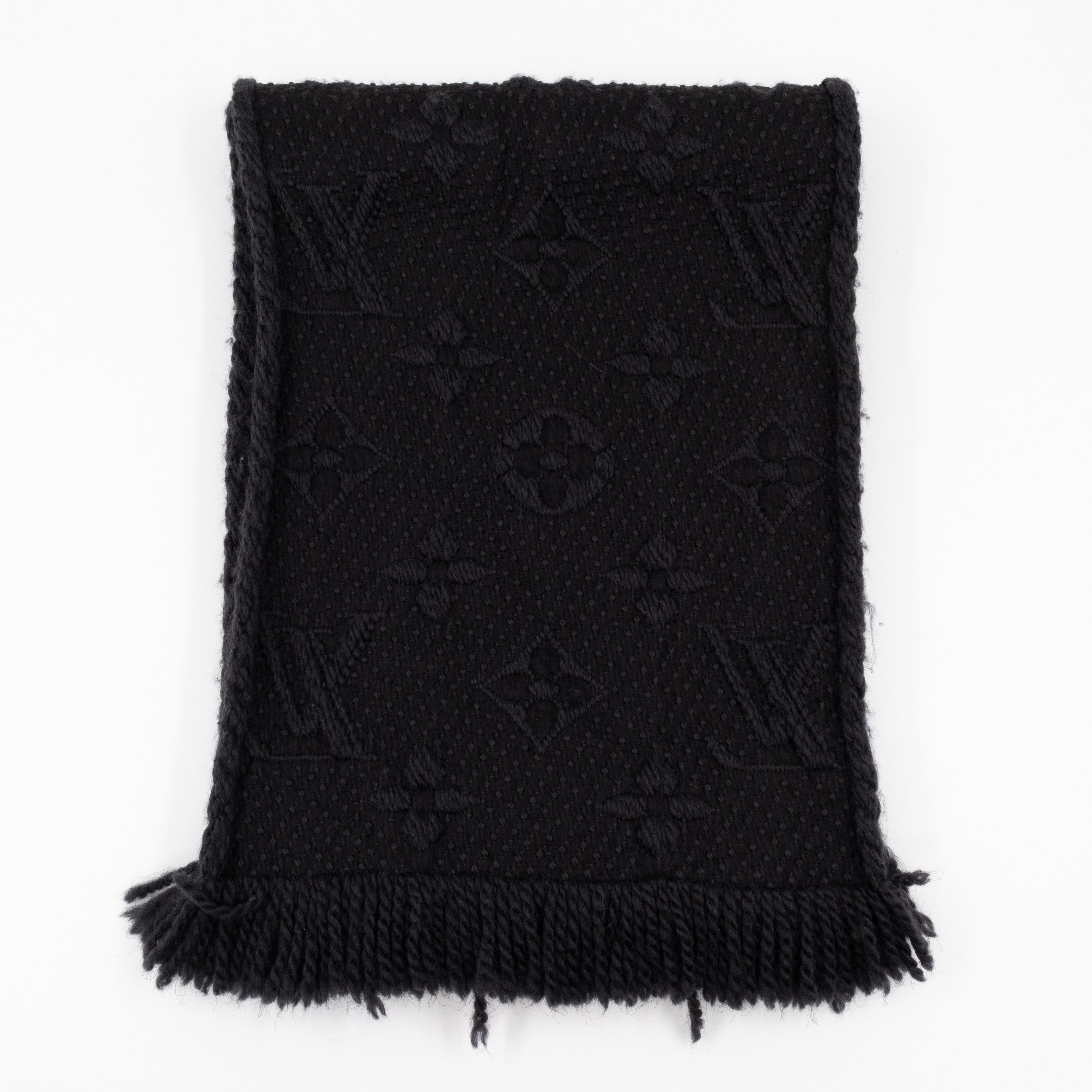 Logomania Scarf Black