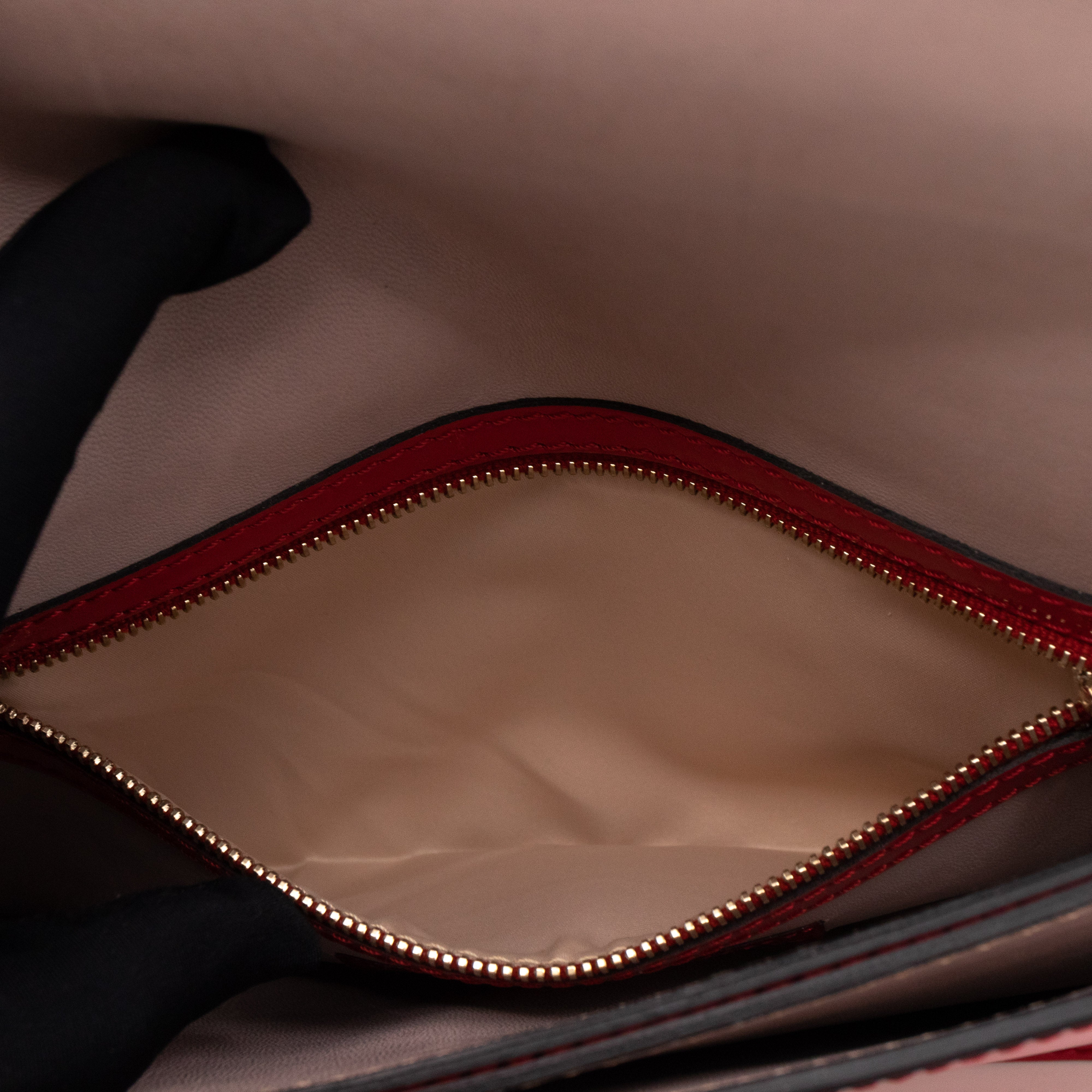 Rockstud Flap Clutch Red Patent Leather