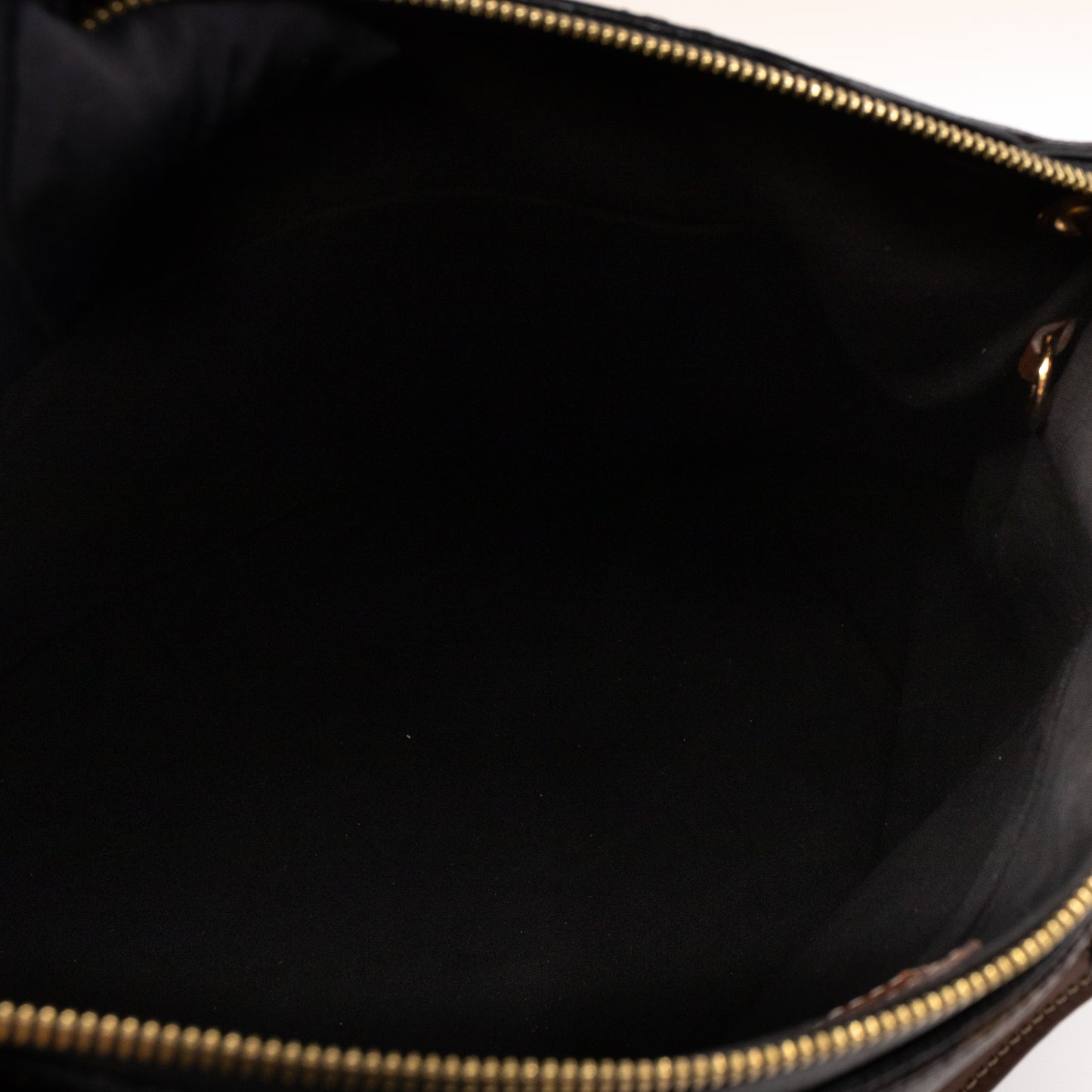 Pallas Monogram Black