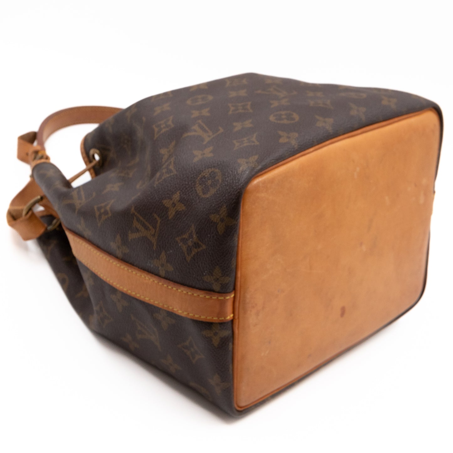 Petit Noe Monogram