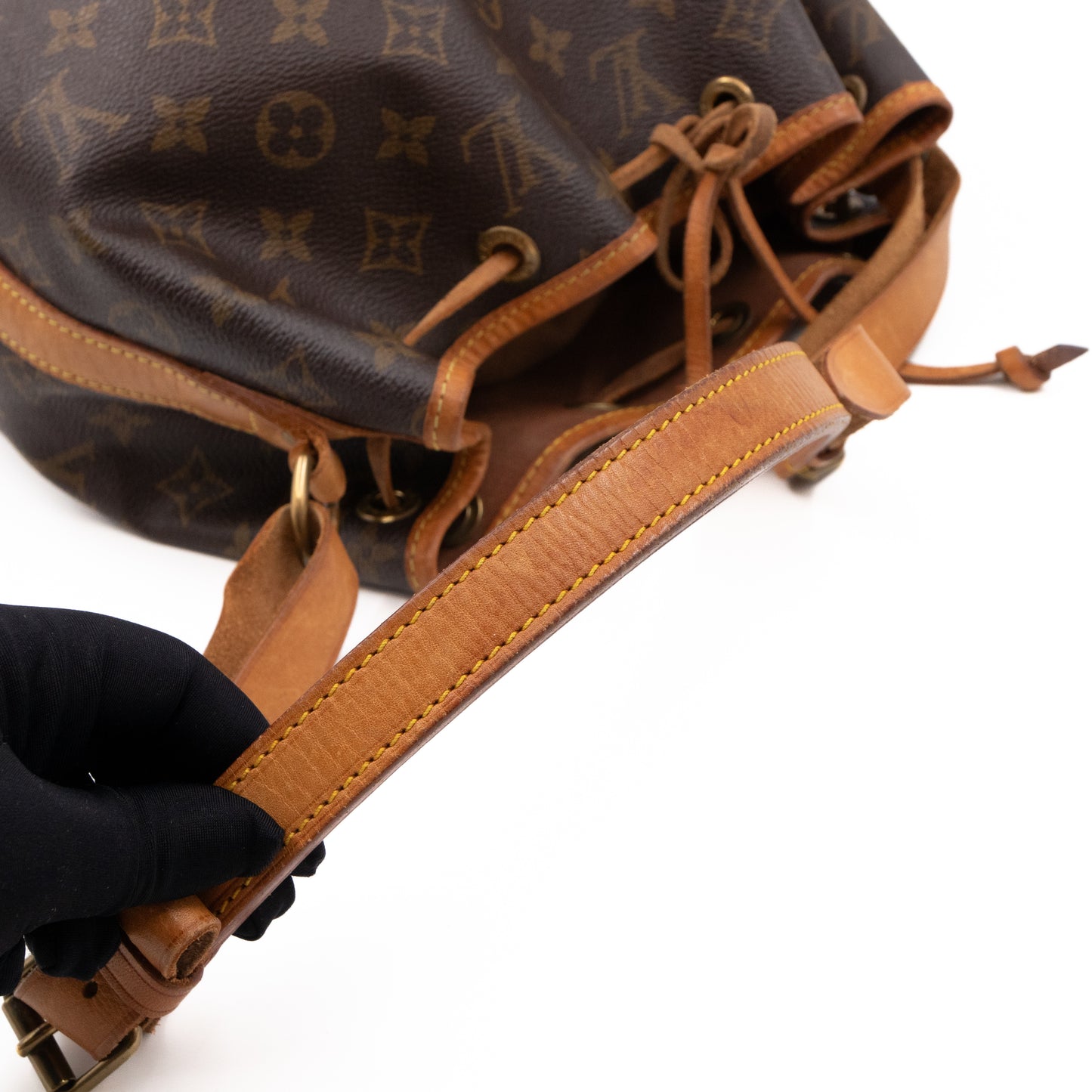 Petit Noe Monogram