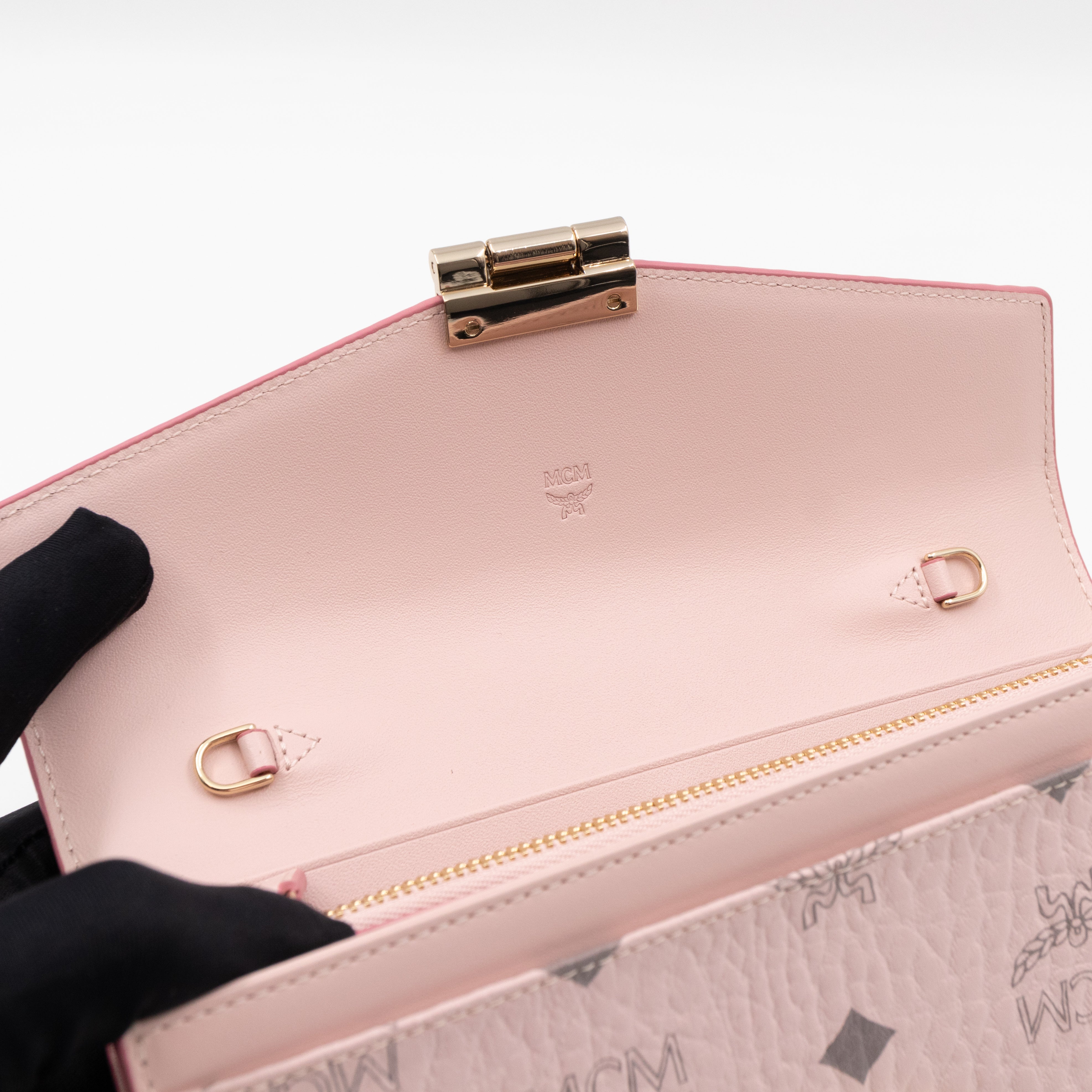 Tracy Chain Wallet Monogram Pink Leather