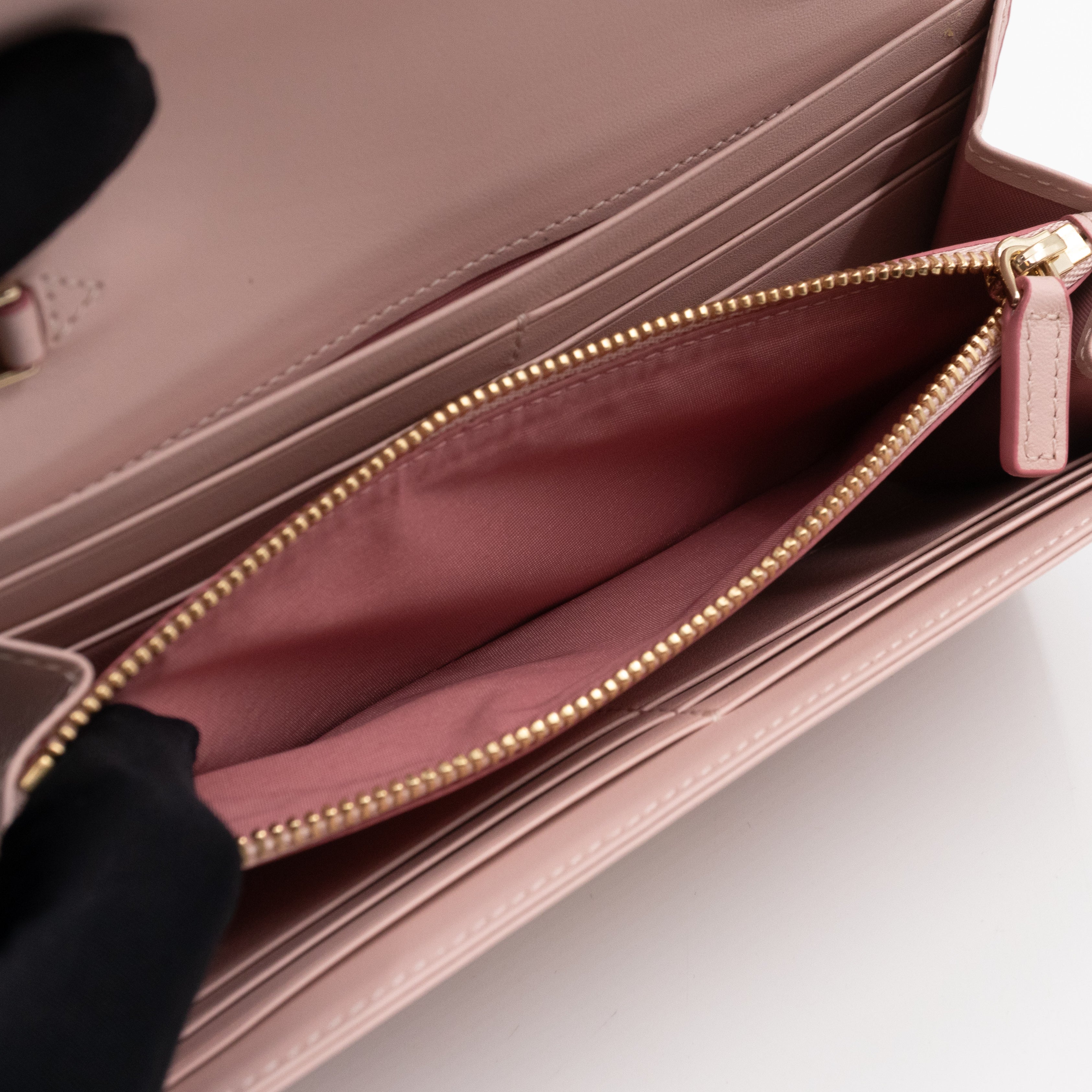 Tracy Chain Wallet Monogram Pink Leather
