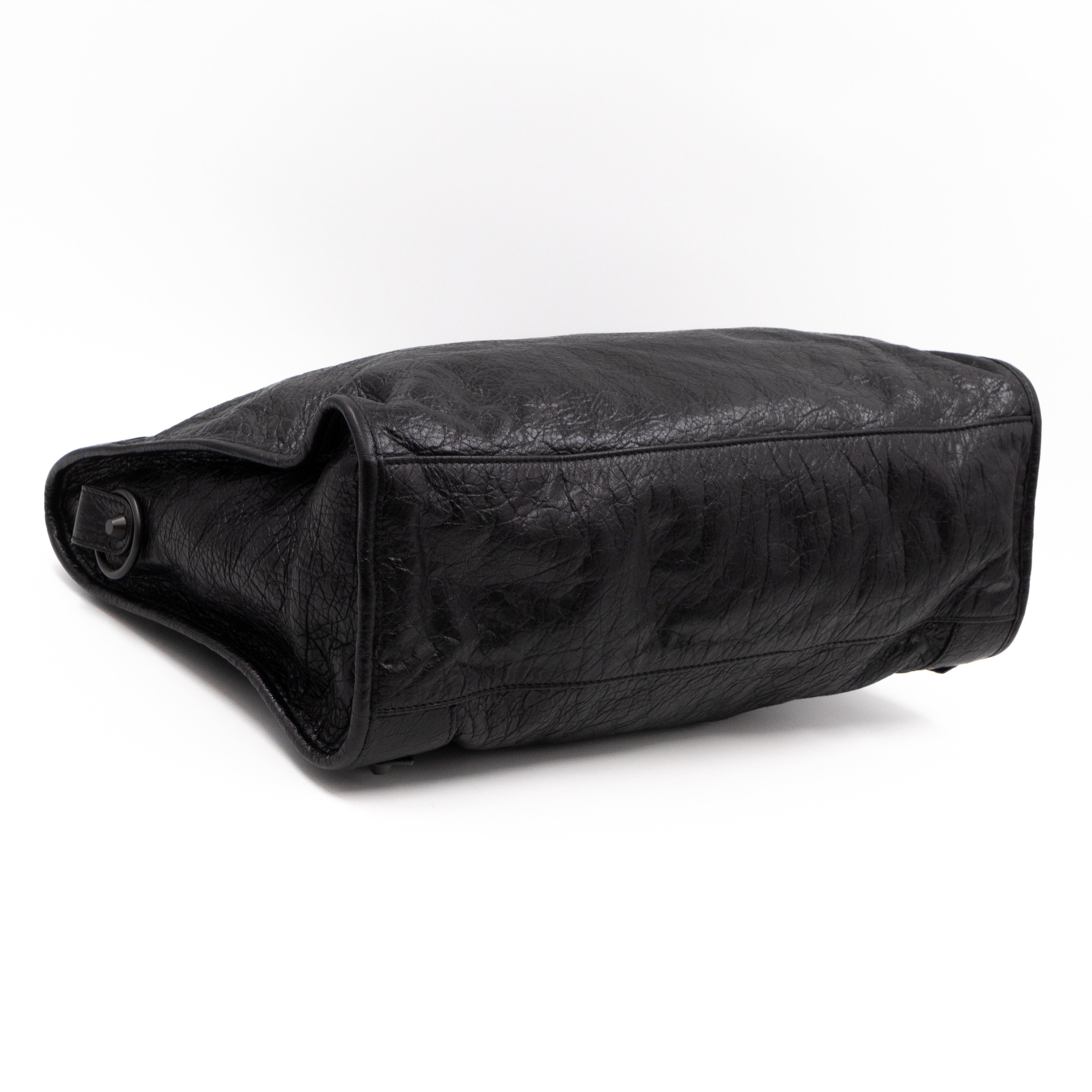 Classic City AJ Bag Logo Strap Black Leather