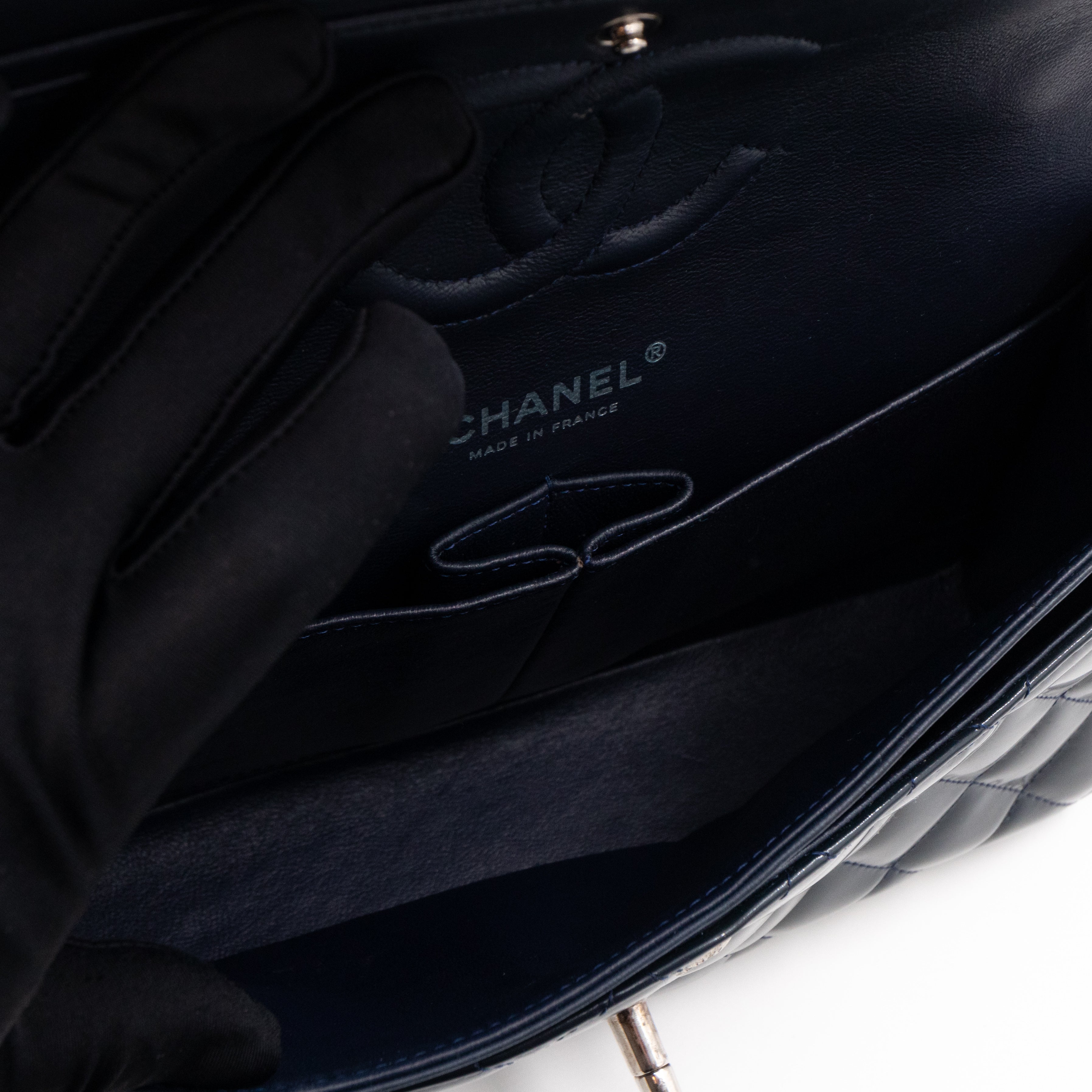 Classic Double Flap Bag Medium Navy Blue Patent Leather Silver