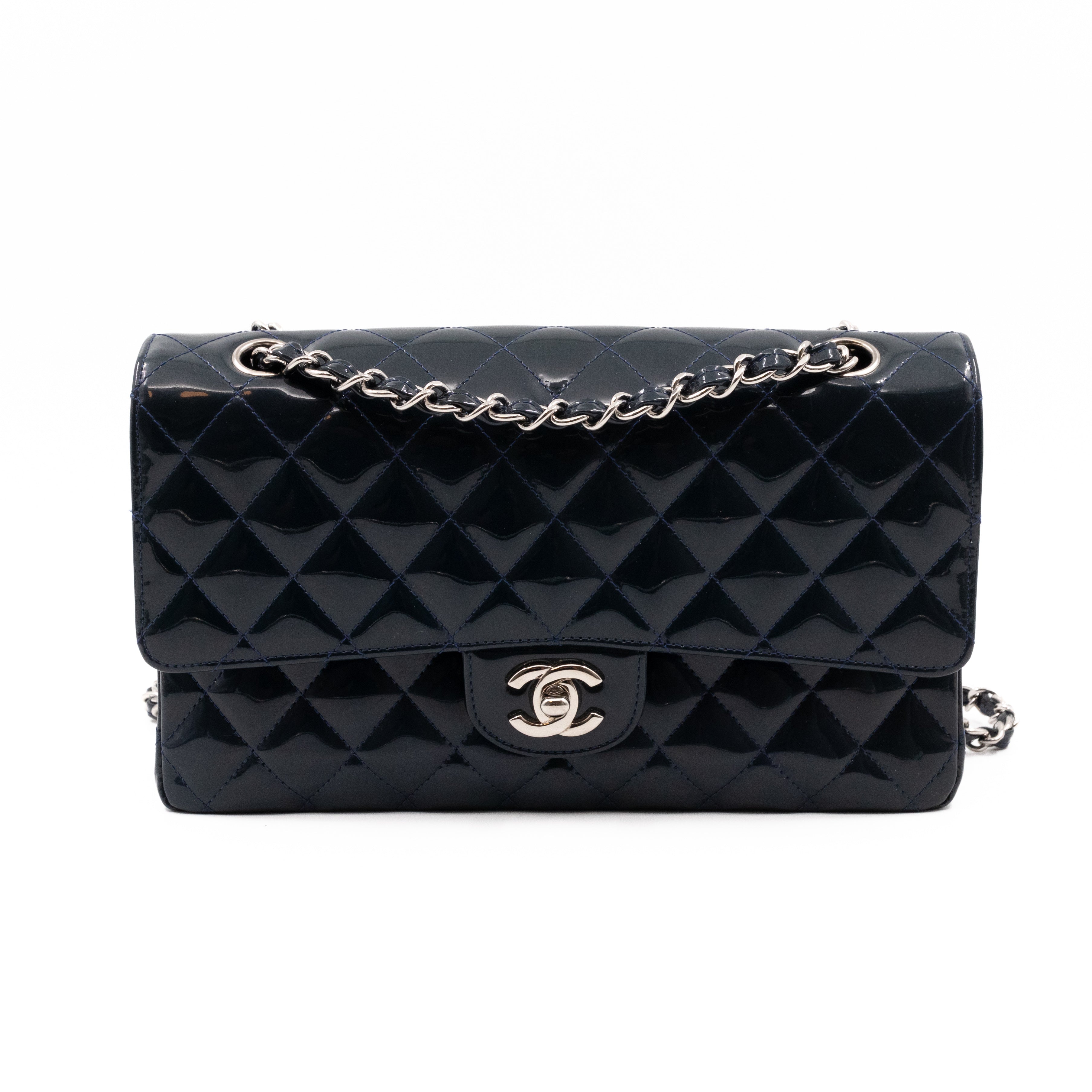 Classic Double Flap Bag Medium Navy Blue Patent Leather Silver