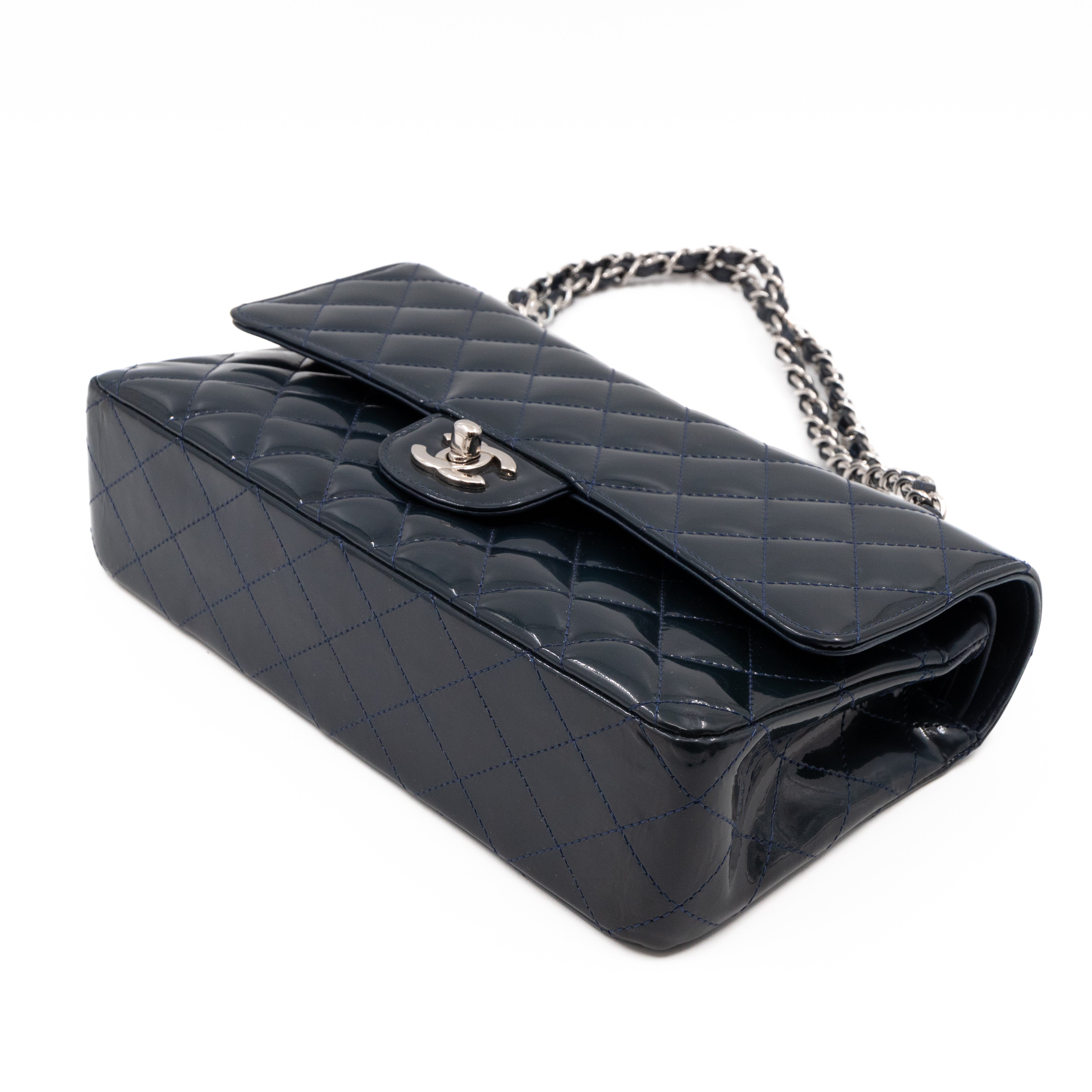 Classic Double Flap Bag Medium Navy Blue Patent Leather Silver