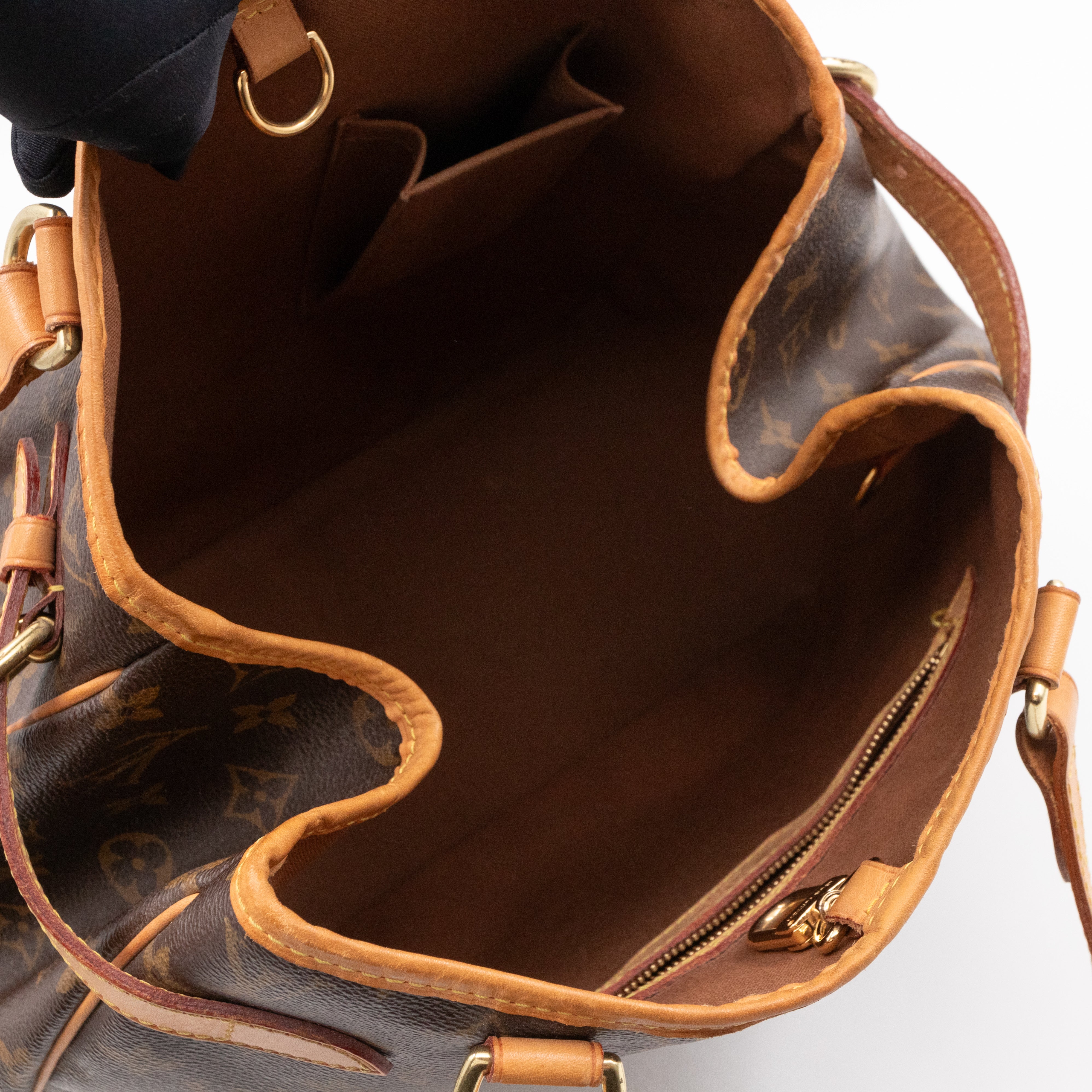 Batignolles Vertical Monogram