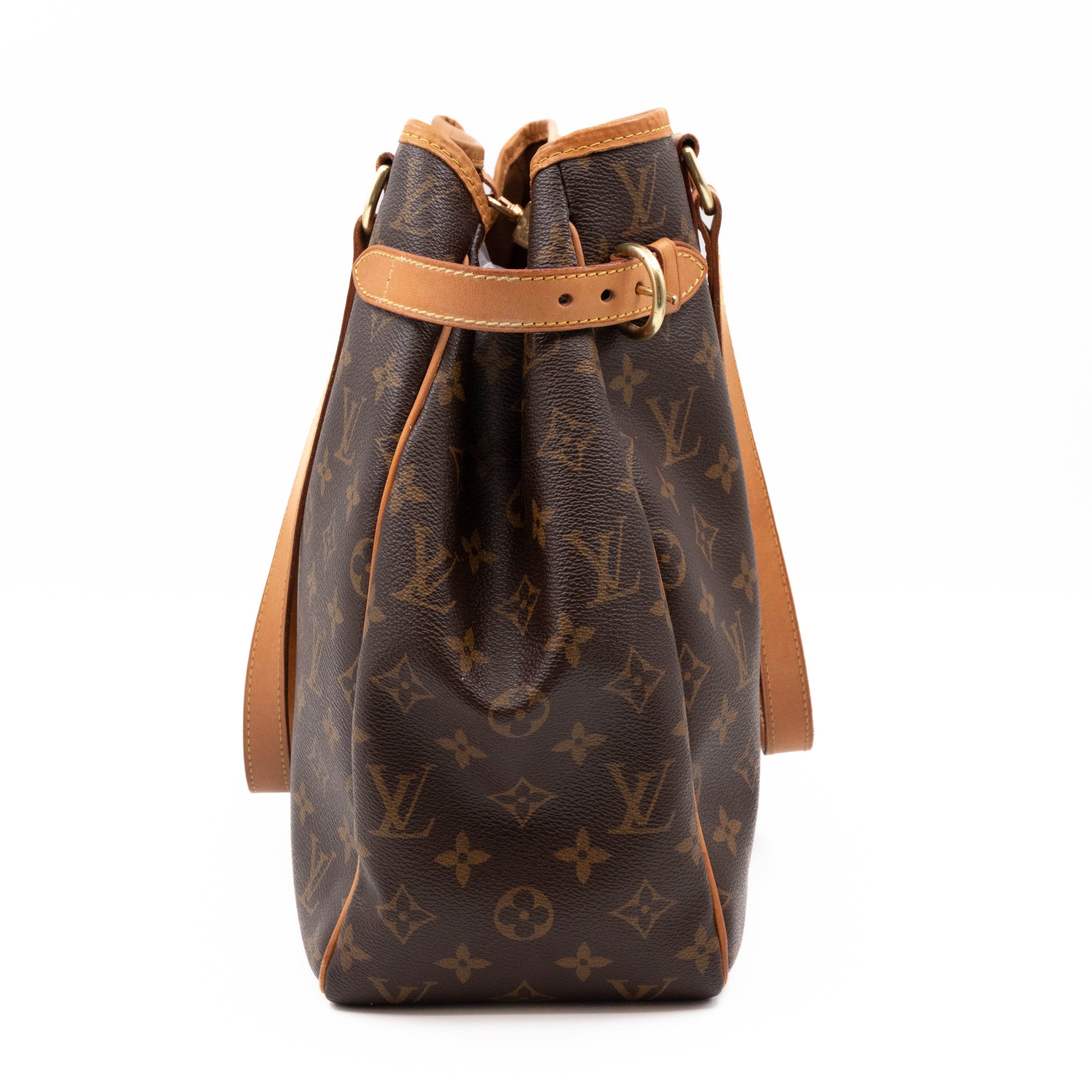 Batignolles Vertical Monogram