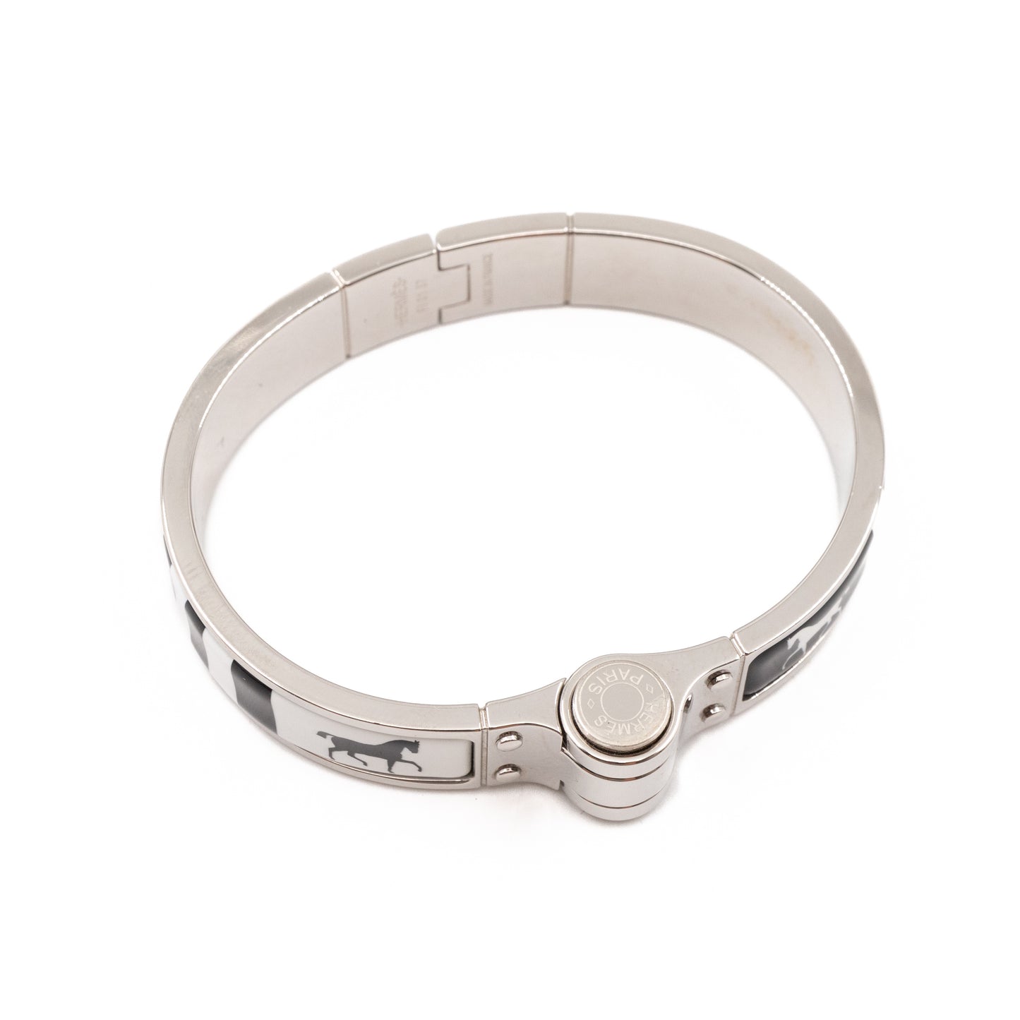 Enamel Hinged Bracelet Positif Negatif
