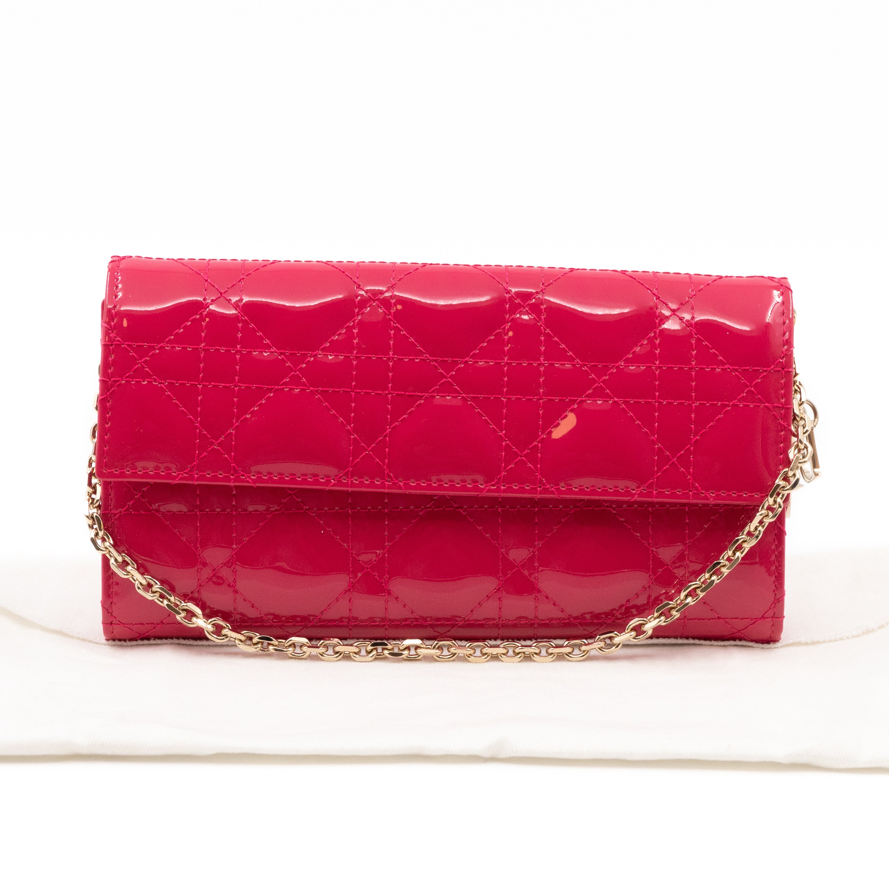 Christian Dior – Christian Dior Lady Dior Wallet on Chain Pink Patent  Leather – Queen Station