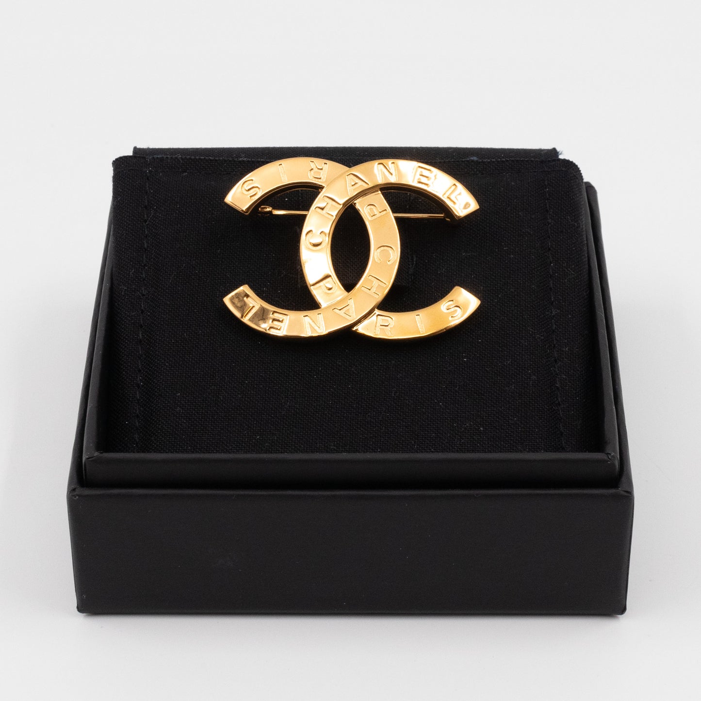 CC Brooch Letters Gold