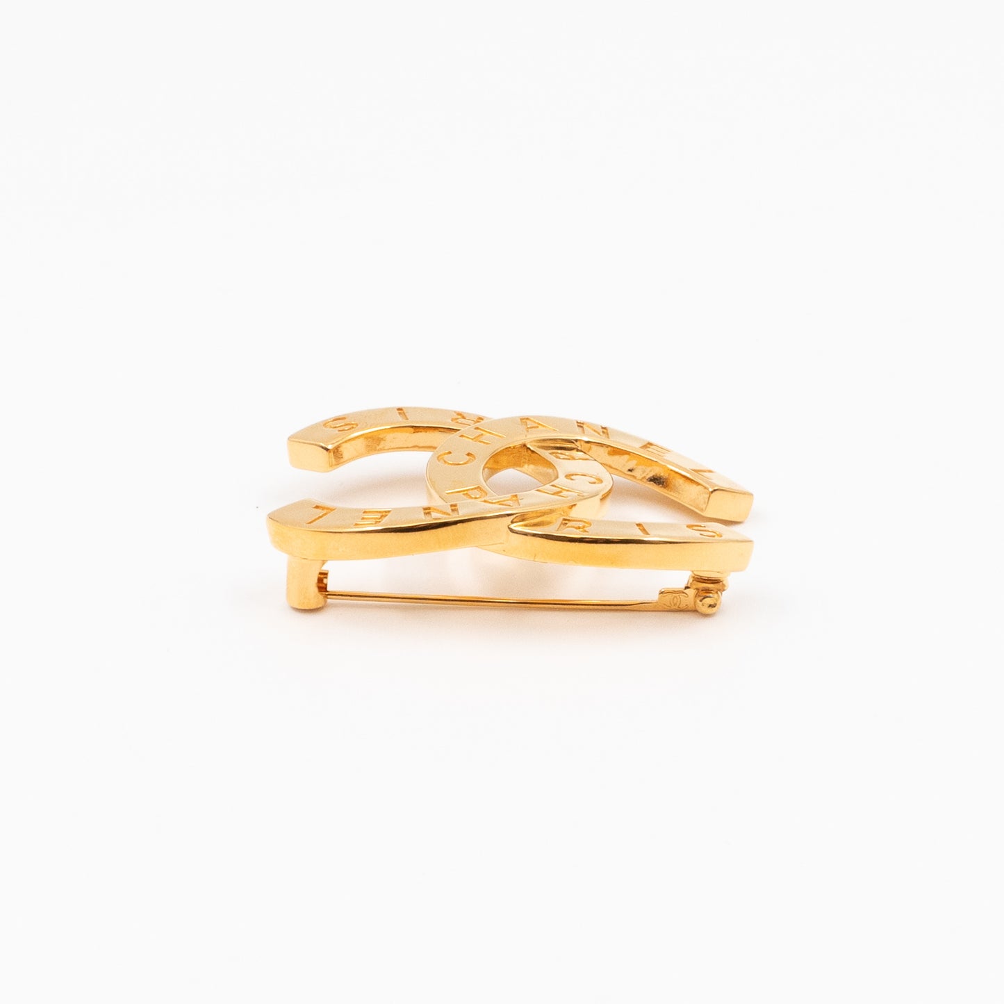 CC Brooch Letters Gold
