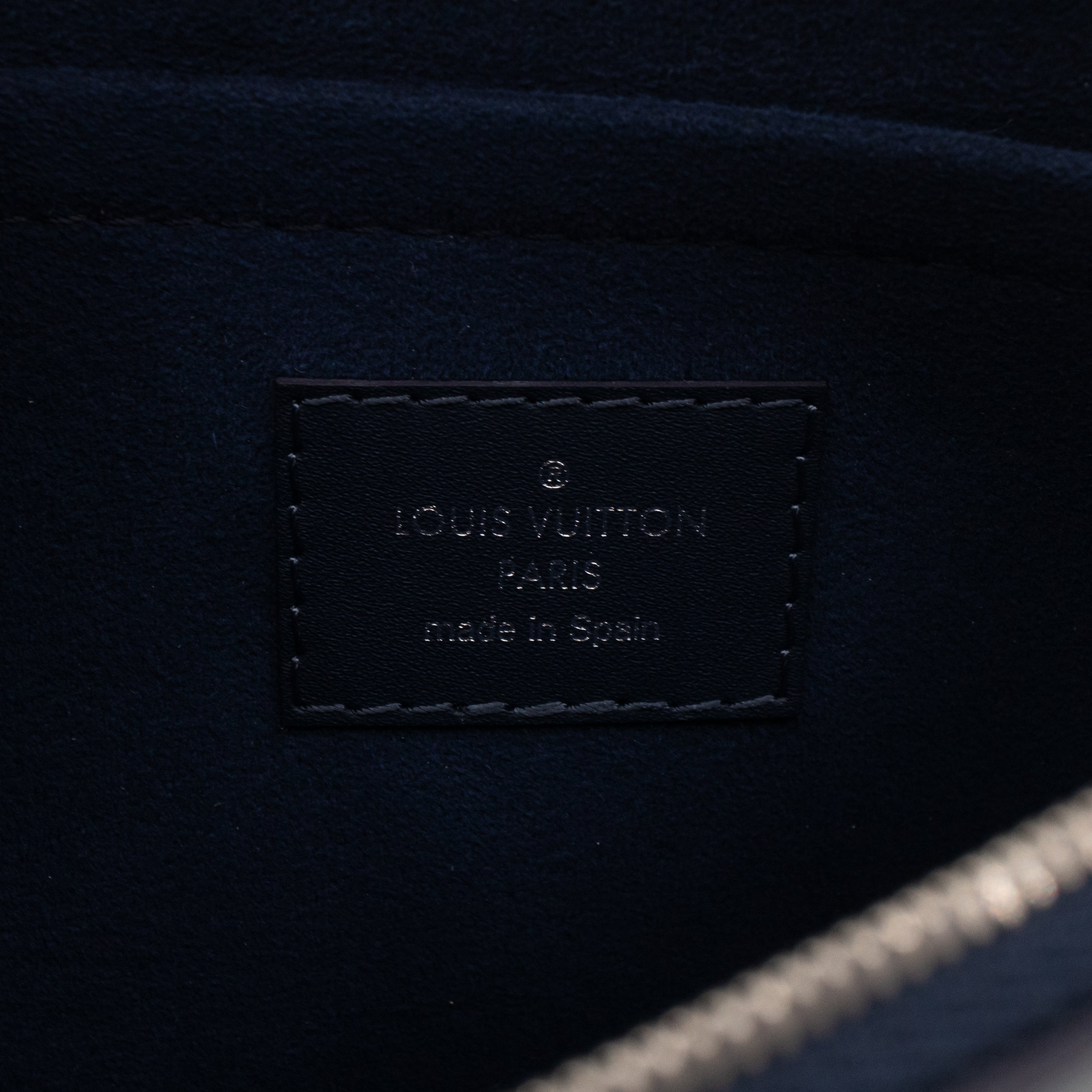 Neverfull Pochette Indigo Epi Leather
