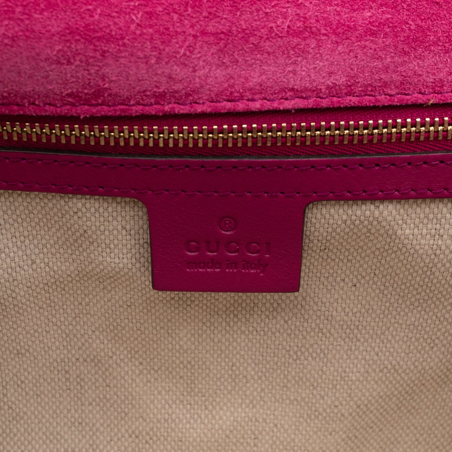 Soho Clutch Tassel Patent Leather Fuchsia