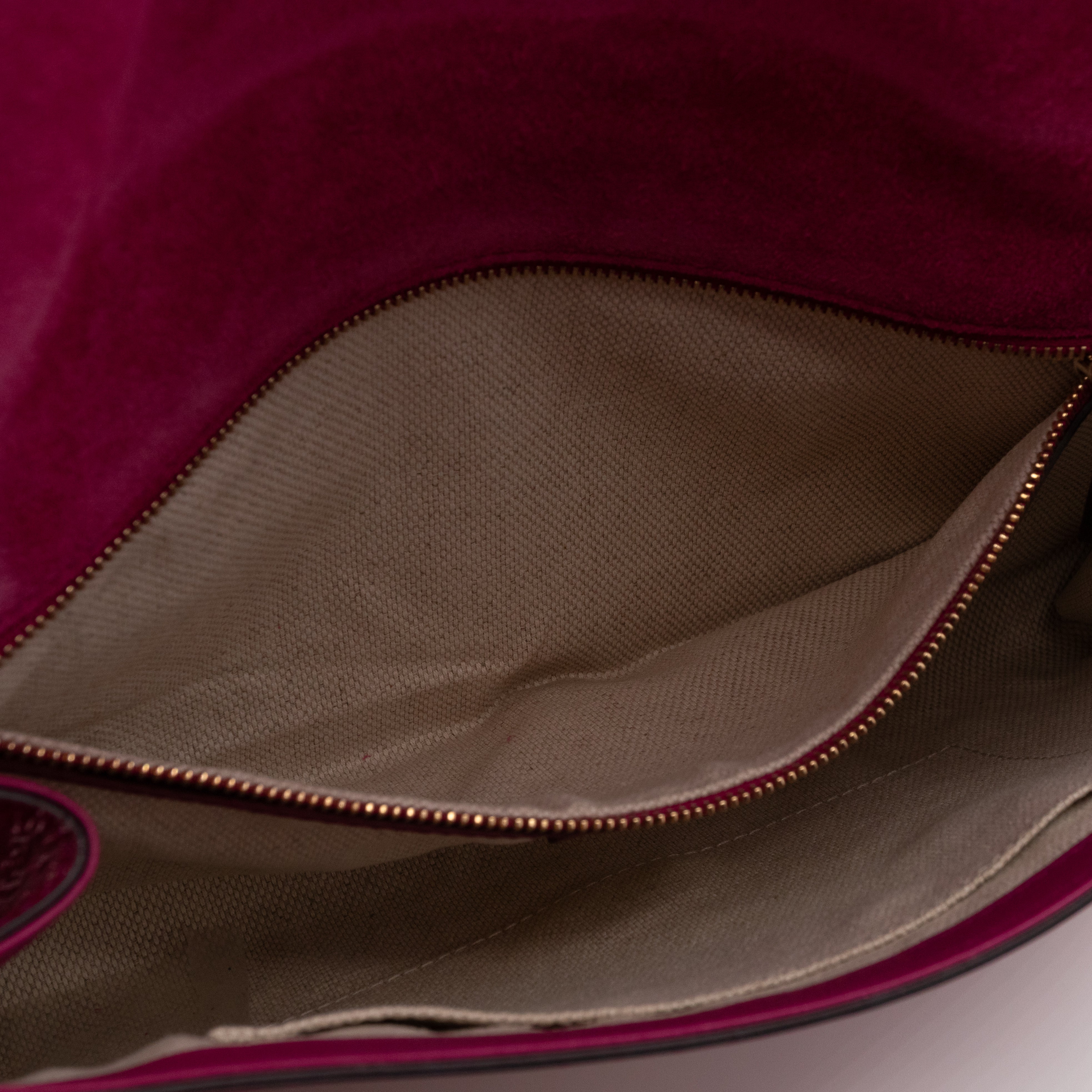 Soho Clutch Tassel Patent Leather Fuchsia