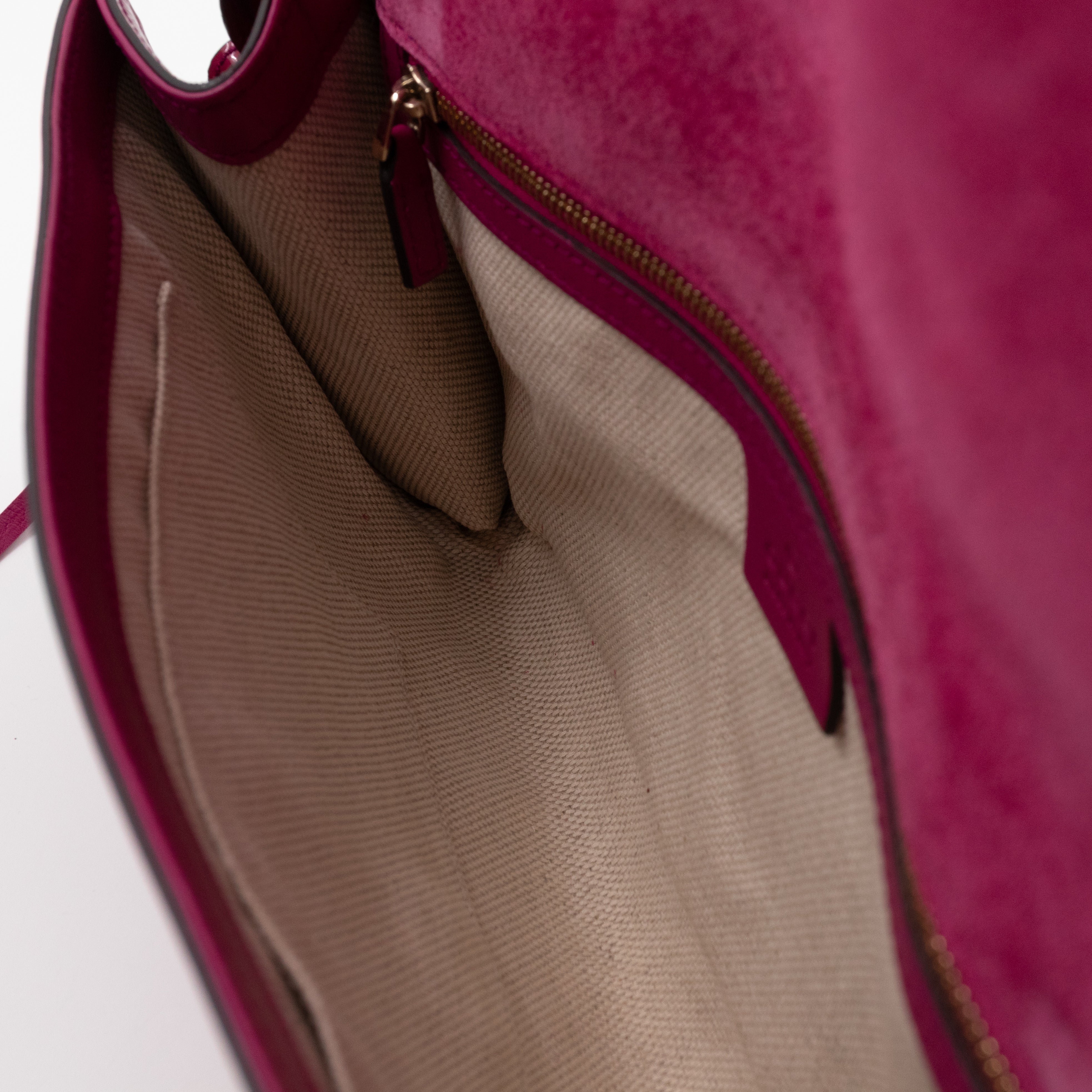 Soho Clutch Tassel Patent Leather Fuchsia