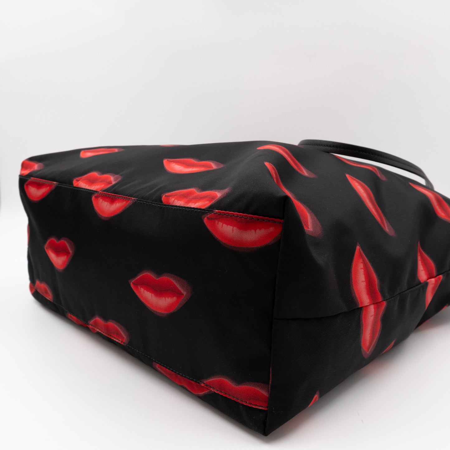 Tessuto Nylon Shopping Tote Stampato Lips