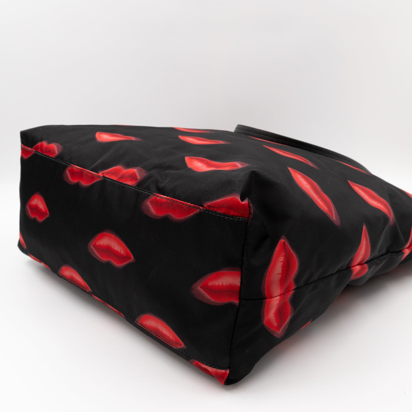 Tessuto Nylon Shopping Tote Stampato Lips