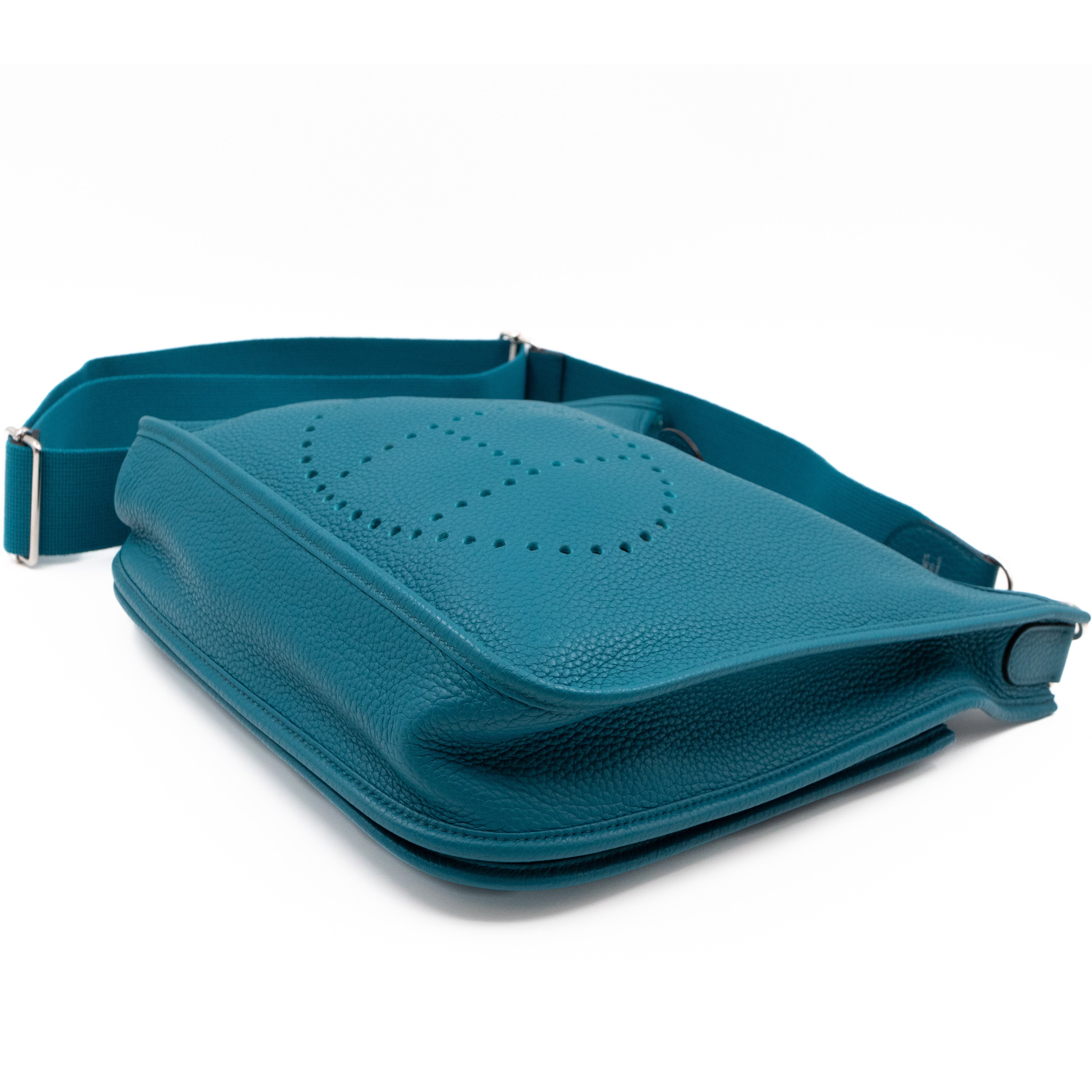 Evelyne III 29 Colvert Turquoise Leather