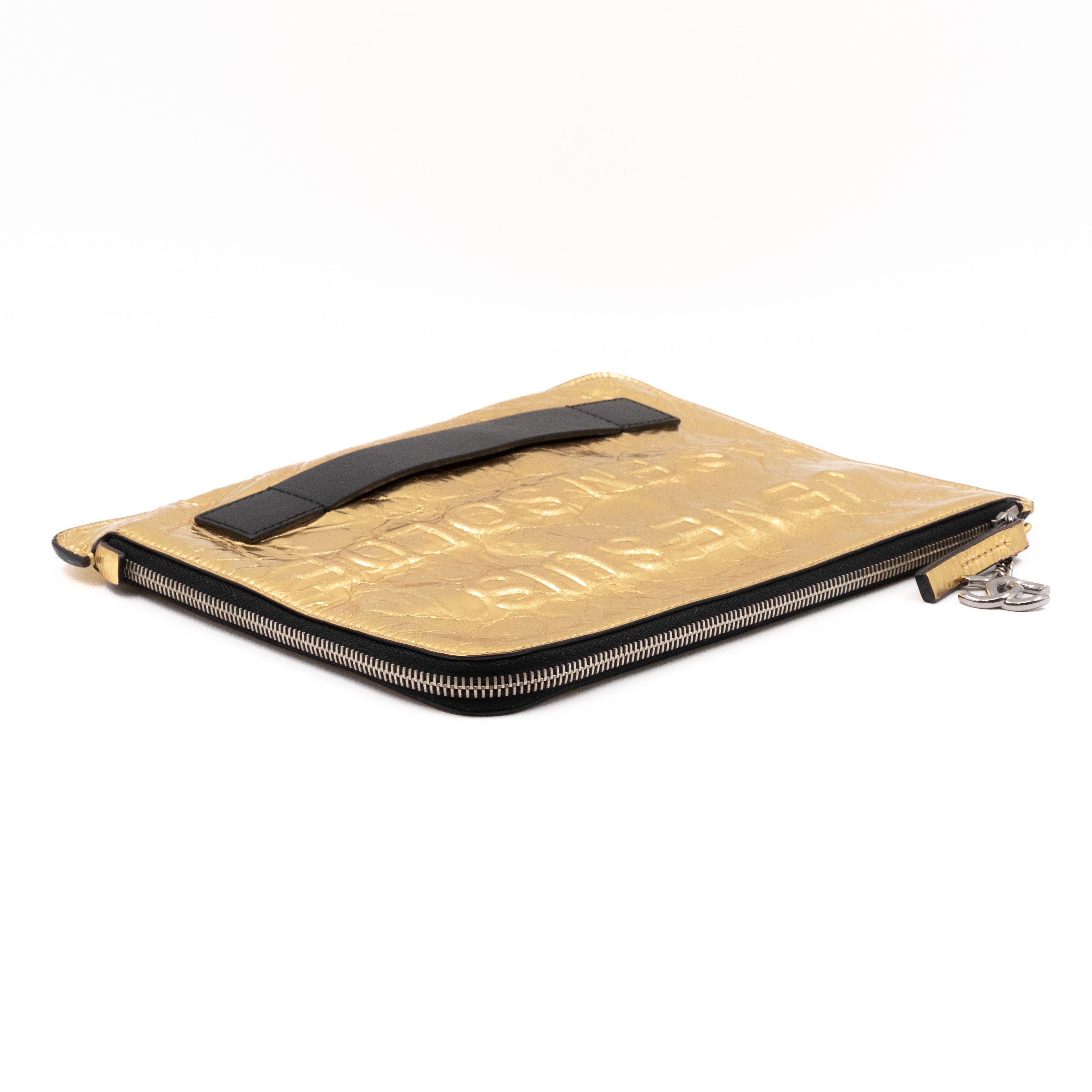 Je Ne Suis Pas En Solde Clutch Gold Metallic Leather